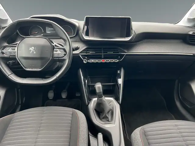 Peugeot 208 view 11