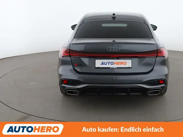 Audi A5 view 5