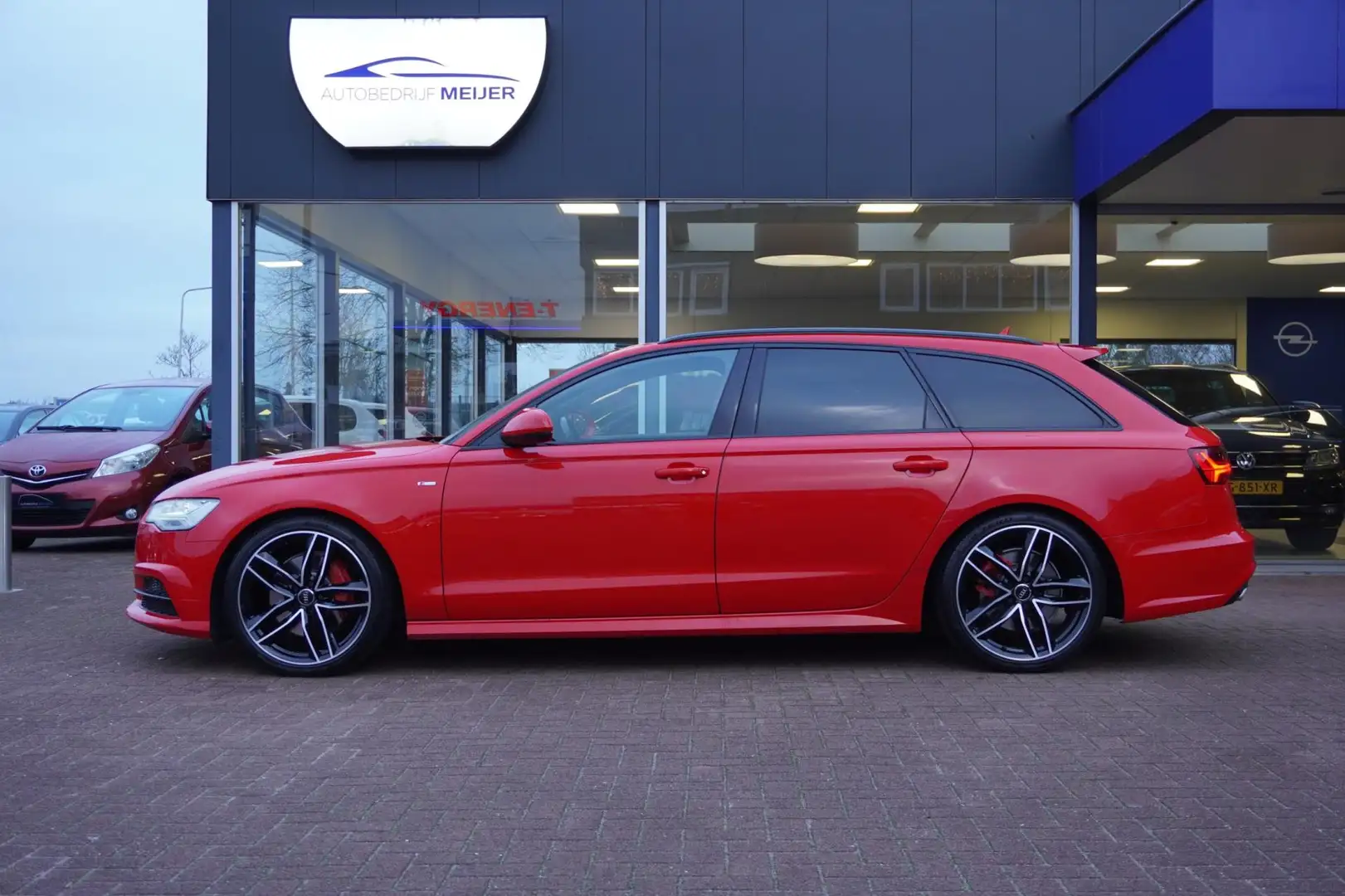 Audi A6 Avant 3.0 TDI Sport Edition / Sline | Automaat | A Rood - 2