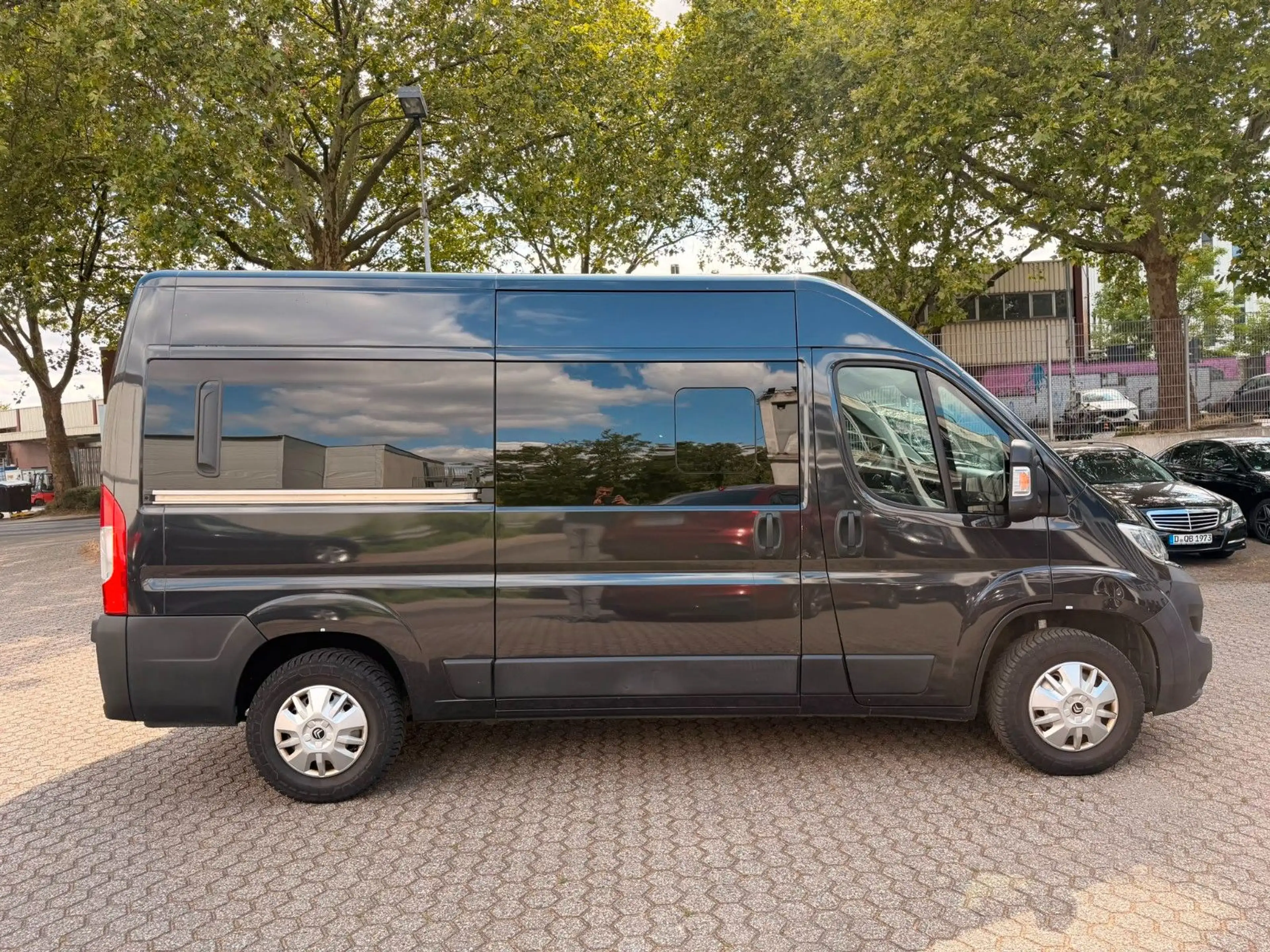 Citroen Jumper Kombi 33 L2H2 Live 9 Sitzer mit Rampe — photo 7