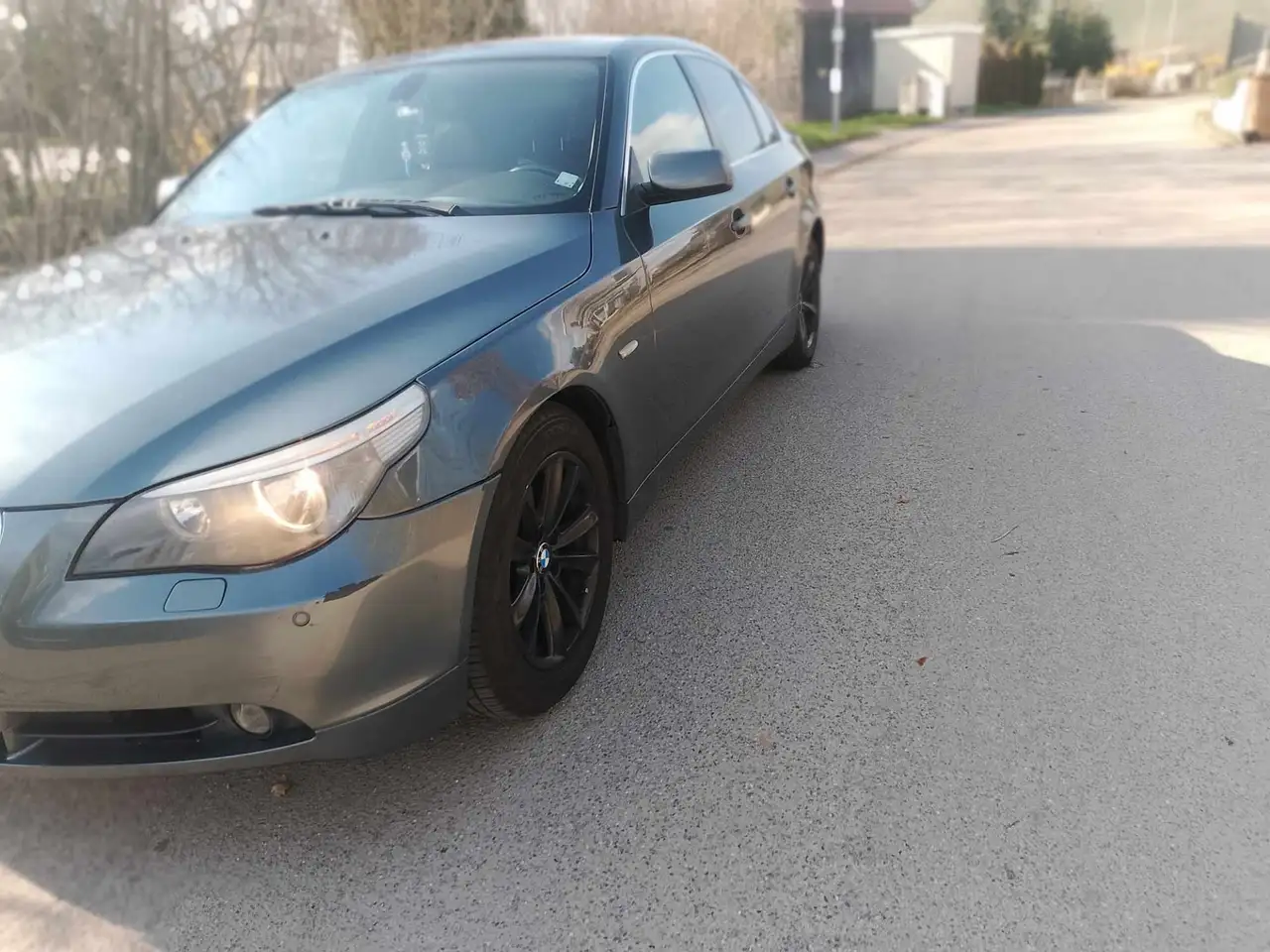 BMW 530