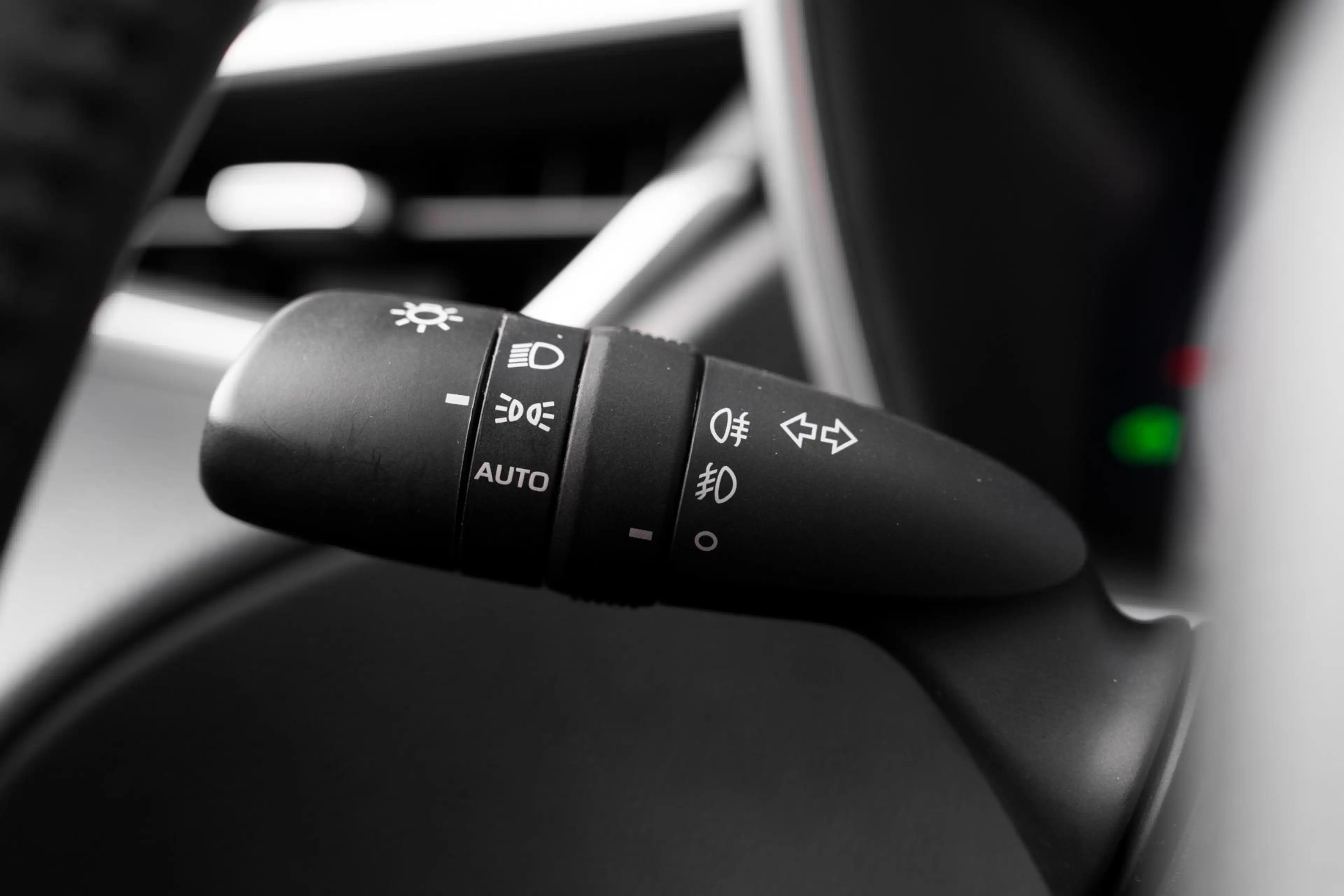 Toyota Corolla Cross Hybrid 200 Executive — photo 30