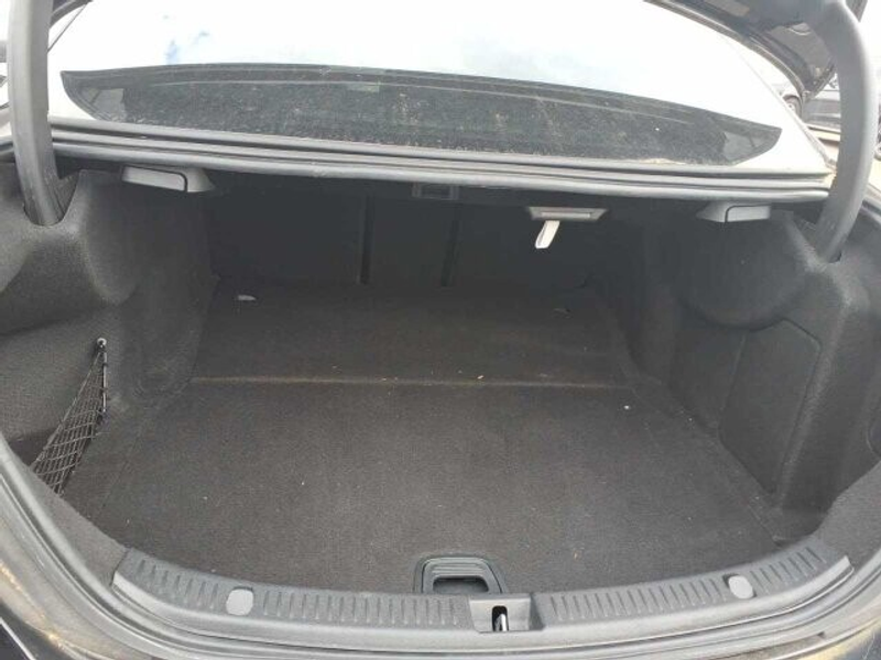 Mercedes-Benz E 200 E 200 d Limousine — photo 5