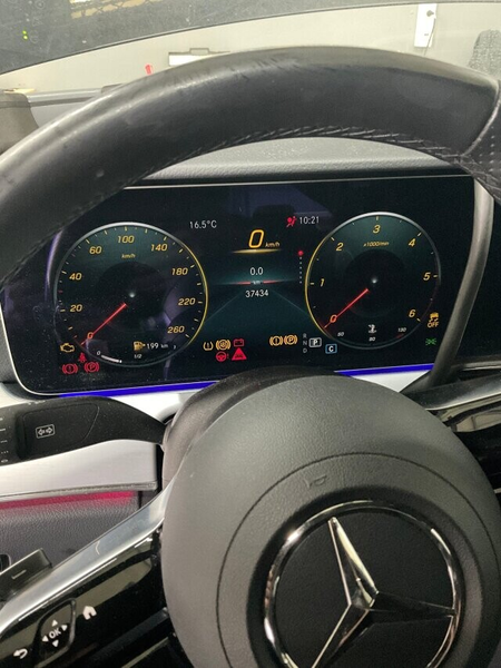 Mercedes-Benz E 200 E 200 d Limousine — photo 7