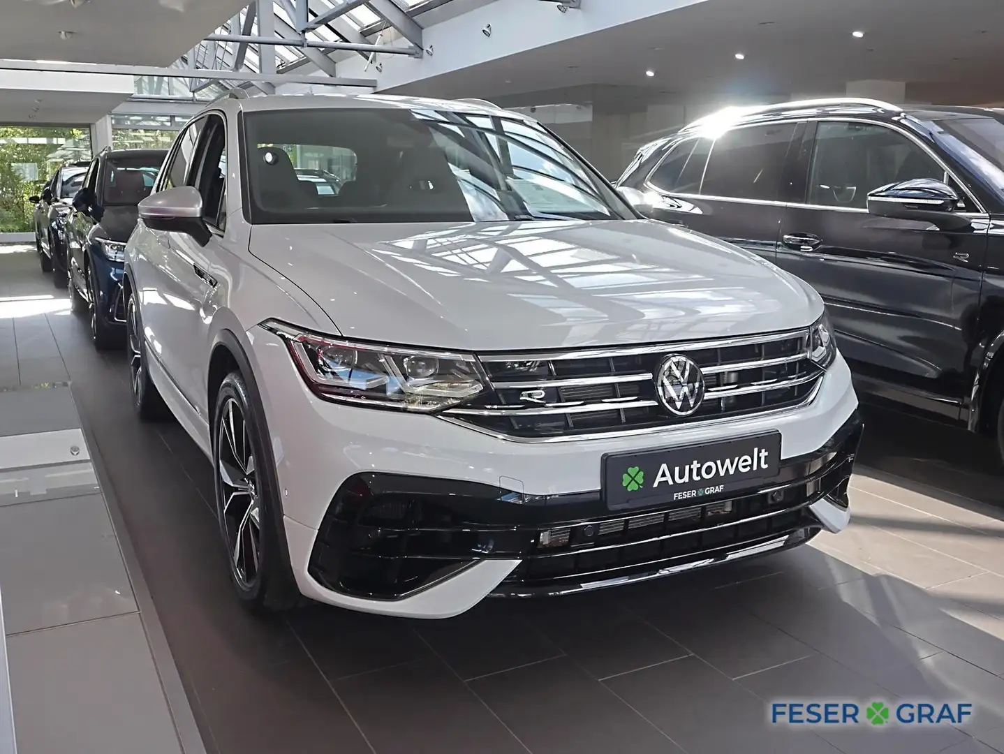 Volkswagen Tiguan R 4M 2.0 TSI DSG APP LED ACC DigiCockpit Weiß - 2
