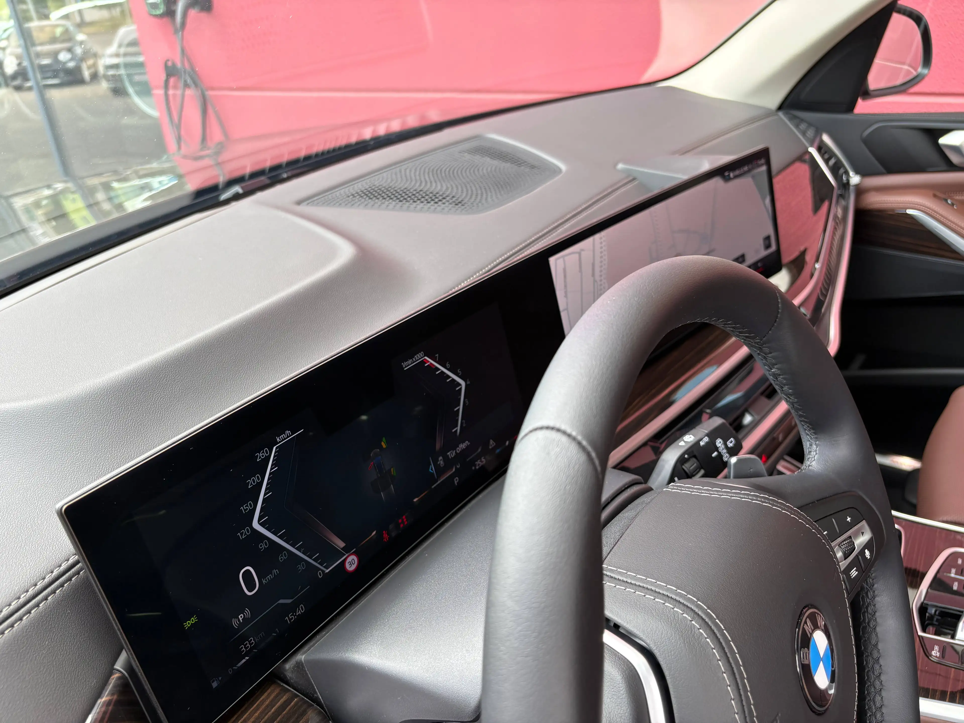 BMW X5 40i xDRIVE 381PS NEUES MODELL NUR 17.350KM LEDER NAVI 1-HAND TOP* — photo 15