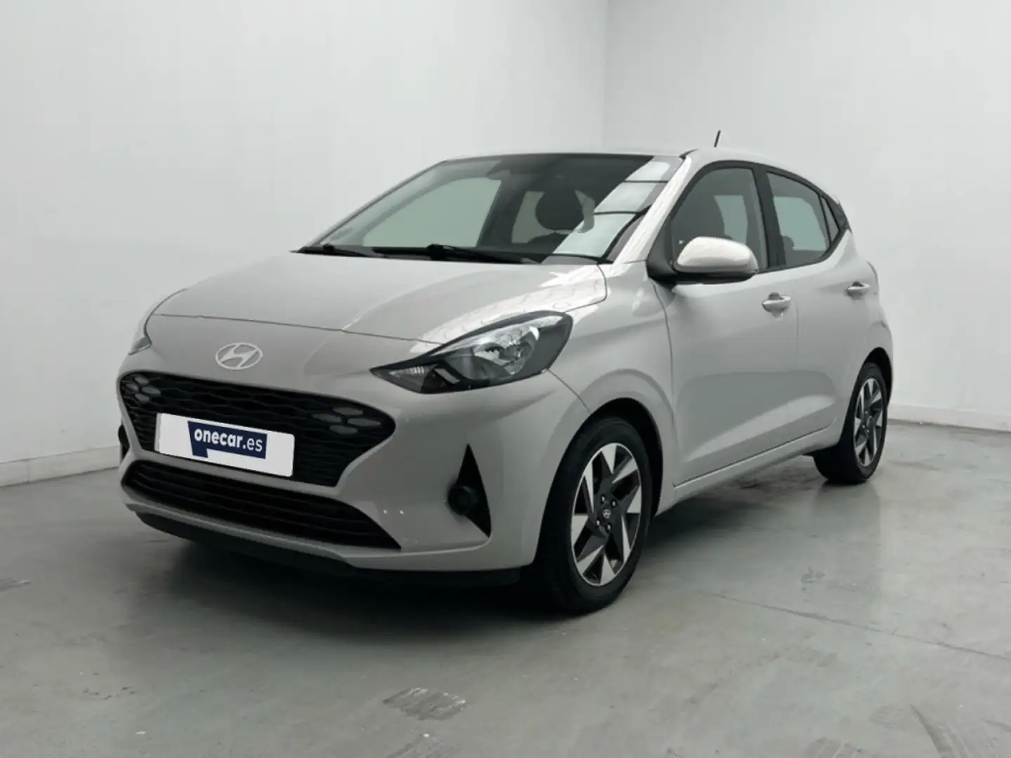 Hyundai i10 1.0 KLASS 67CV 5P Gris - 1