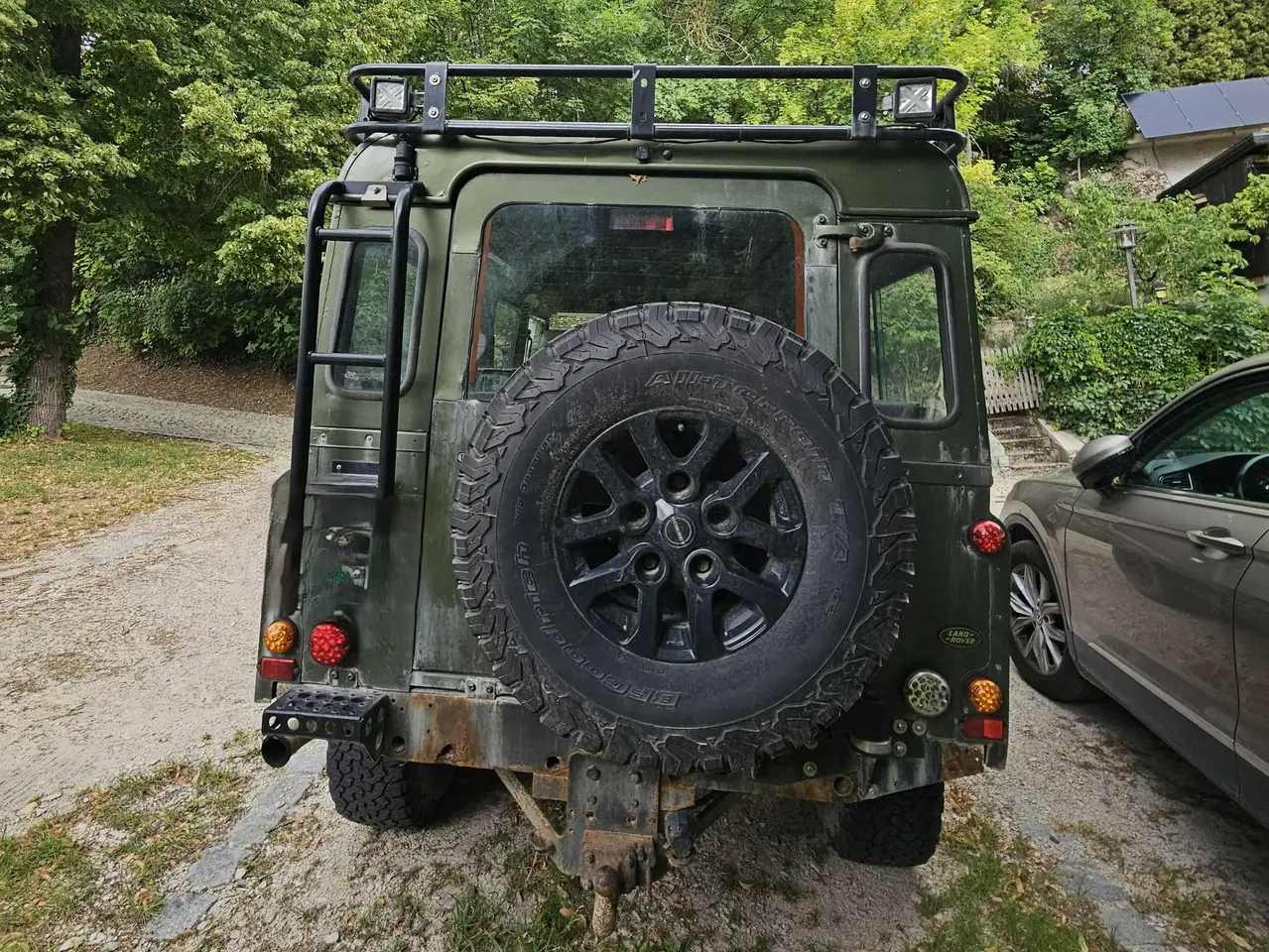 Land Rover Defender 110 Td5, foto 2