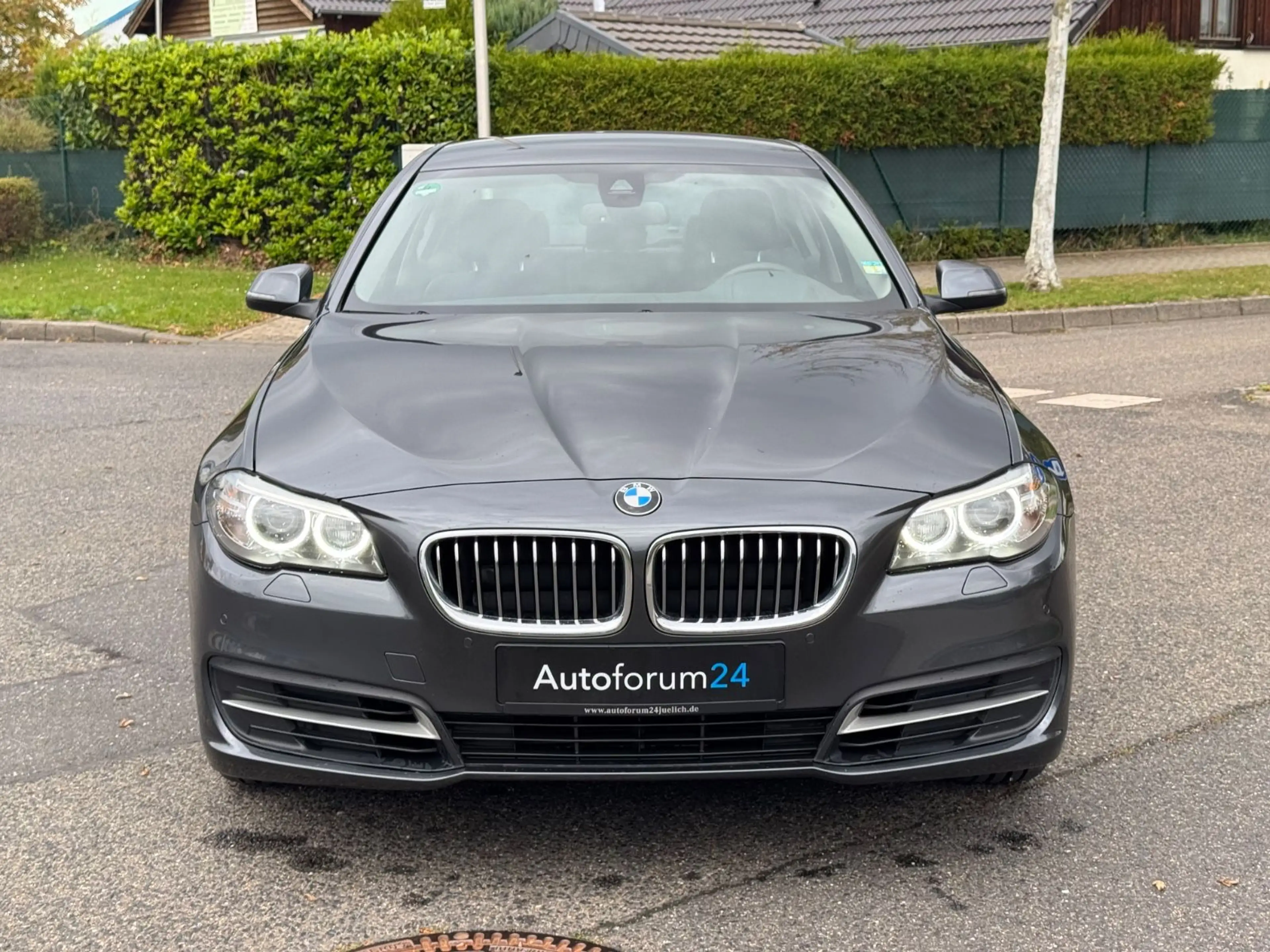 BMW 520 i Limousine *Garantie*Autom.*Navi*Leder*HUD* — photo 8