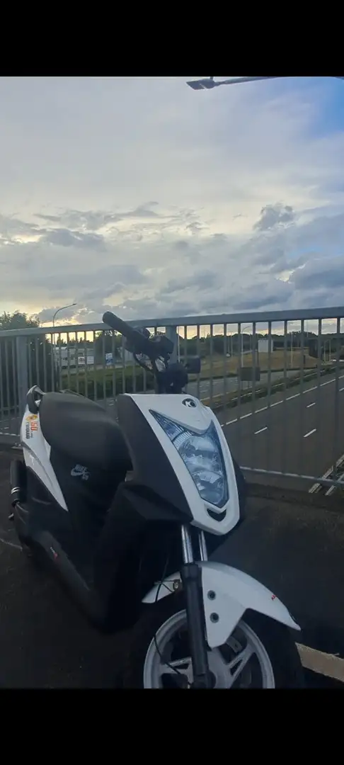 Kymco Agility 50 Agility naked 2temps, pot sport Blanc - 1