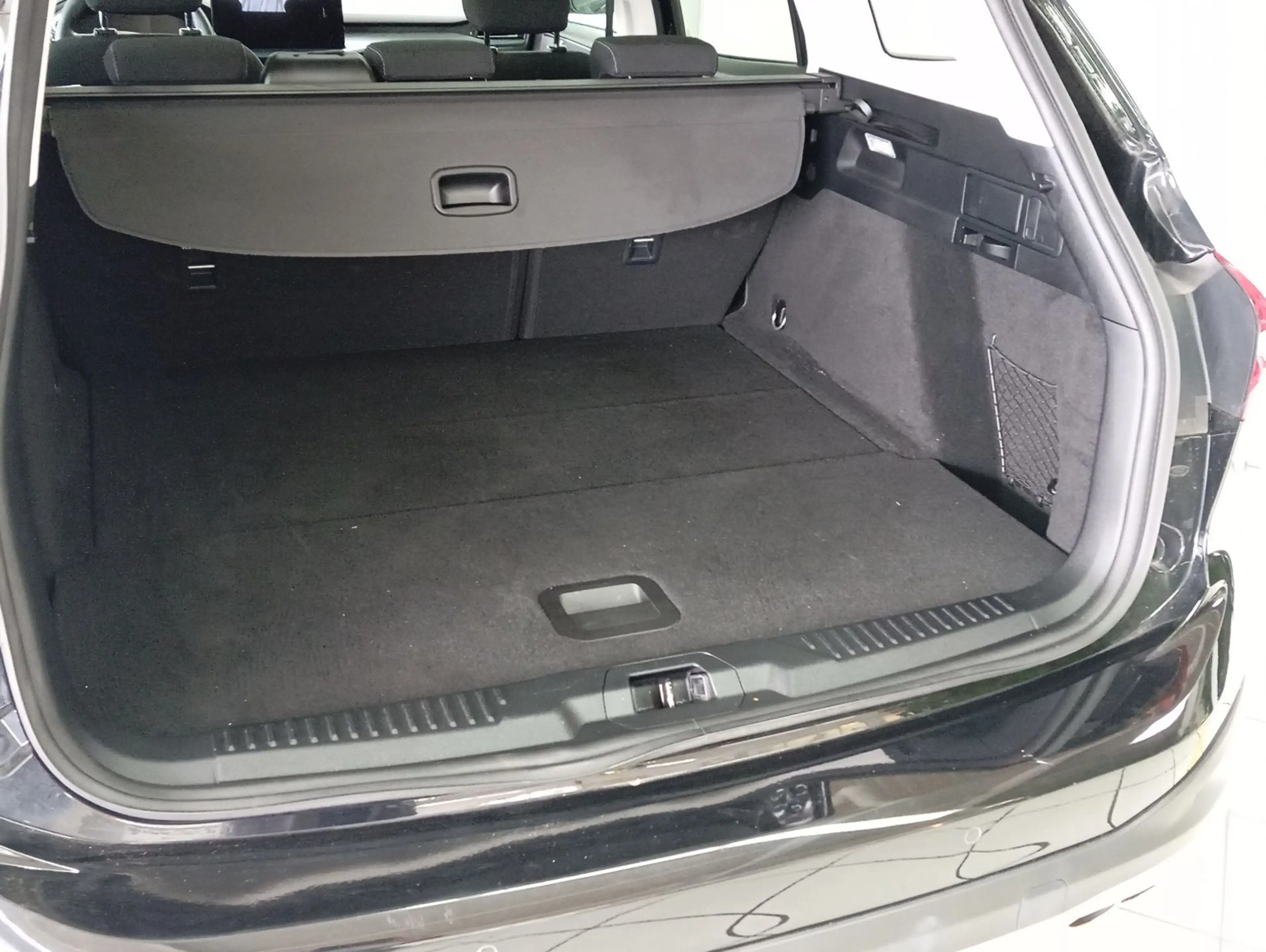 Ford Focus / Pano. / AT / AHK / Sitz-Lenkradheizung — photo 18