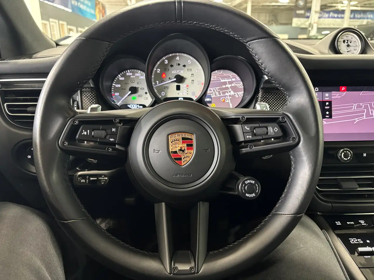 Porsche Macan снимка Porsche Macan