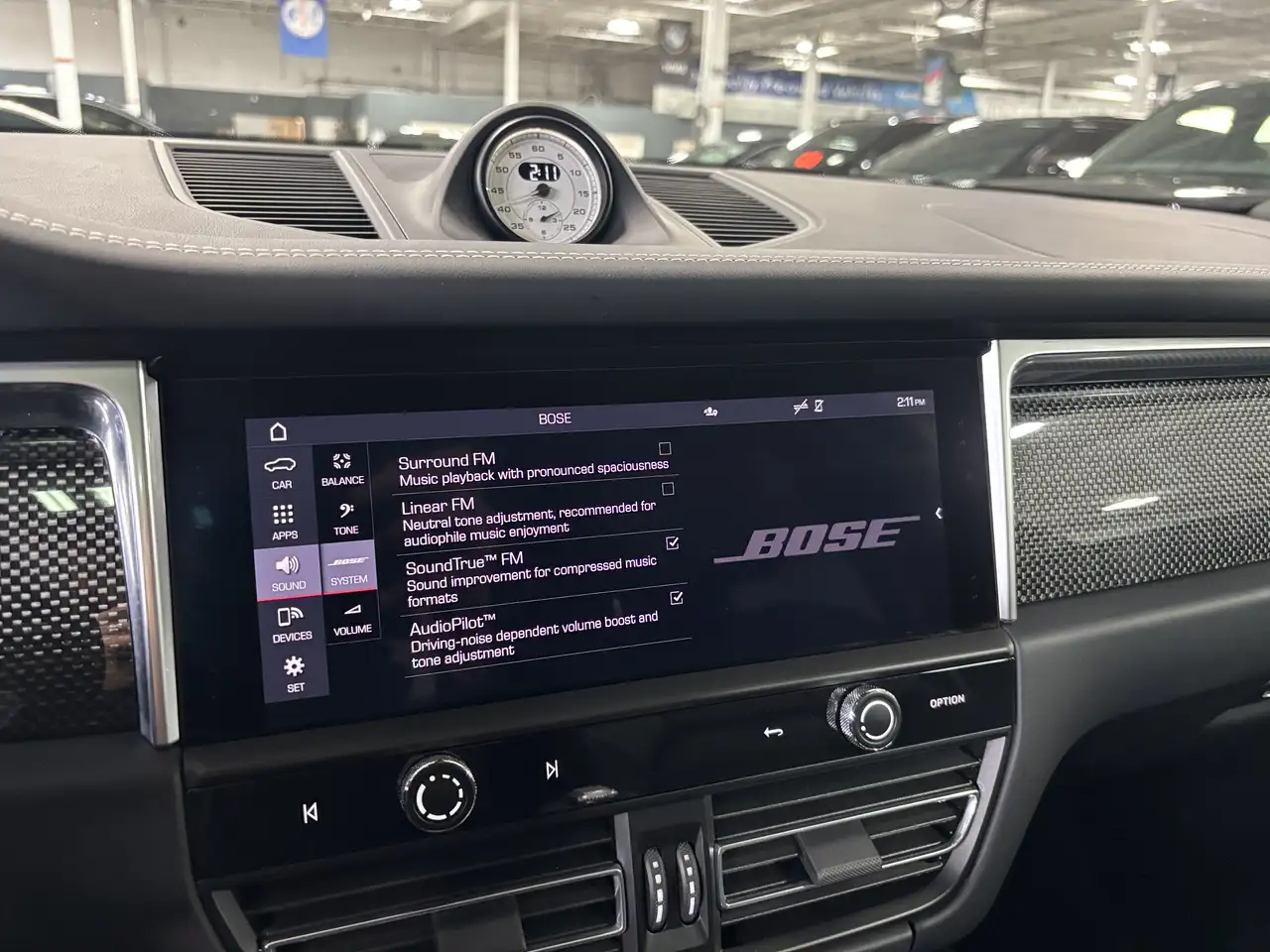 Porsche Macan снимка Porsche Macan