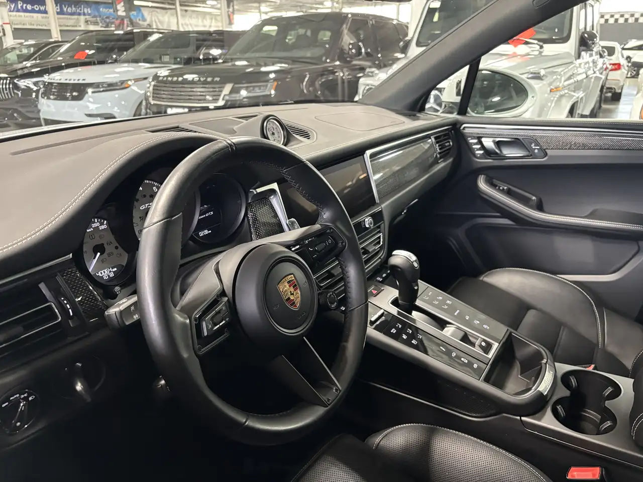 Porsche Macan снимка Porsche Macan
