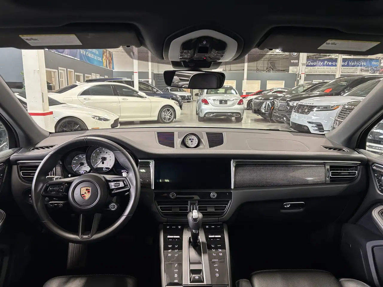 Porsche Macan снимка Porsche Macan