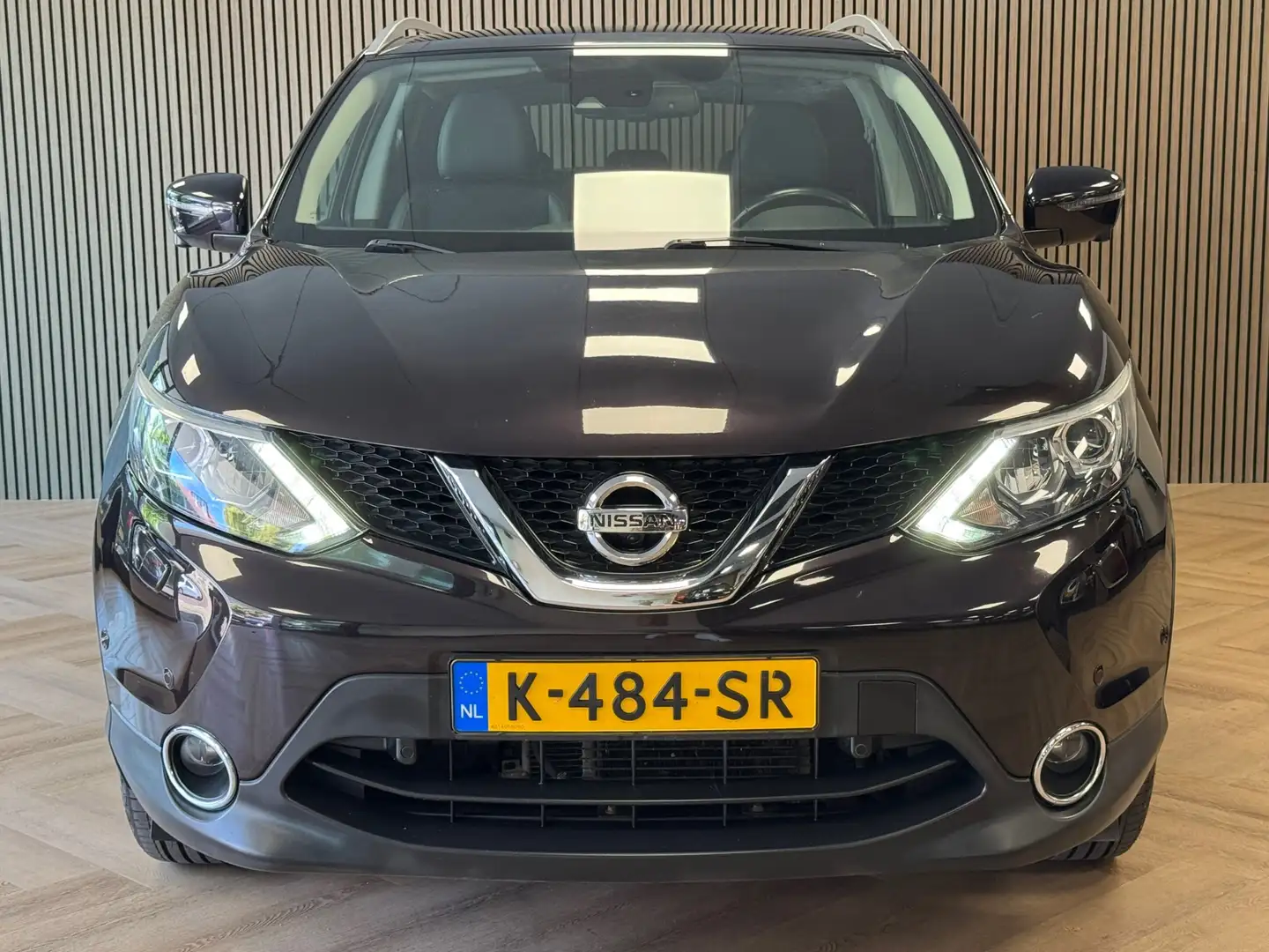 Nissan Qashqai 1.2 Tekna AUT. NAVIGATIE CAMERA AIRCO CRUISE PDC S Paars - 2