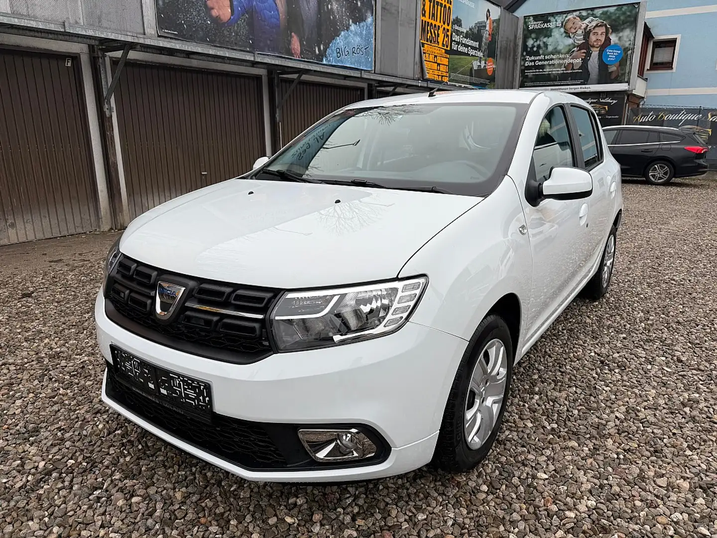 Dacia Sandero Sce 75 Weiß - 1