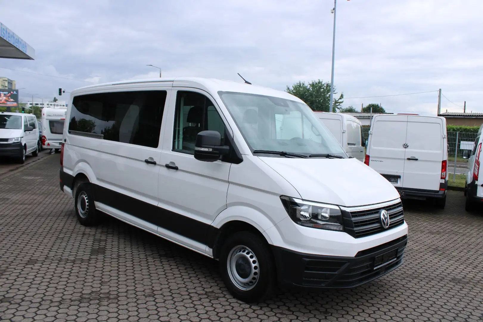 Volkswagen Crafter Kombi,Klima, bis 9 Sitze Weiß - 2
