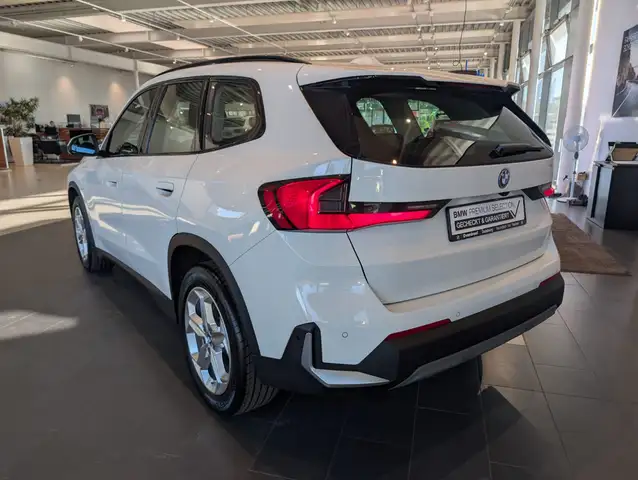 BMW X1 view 6