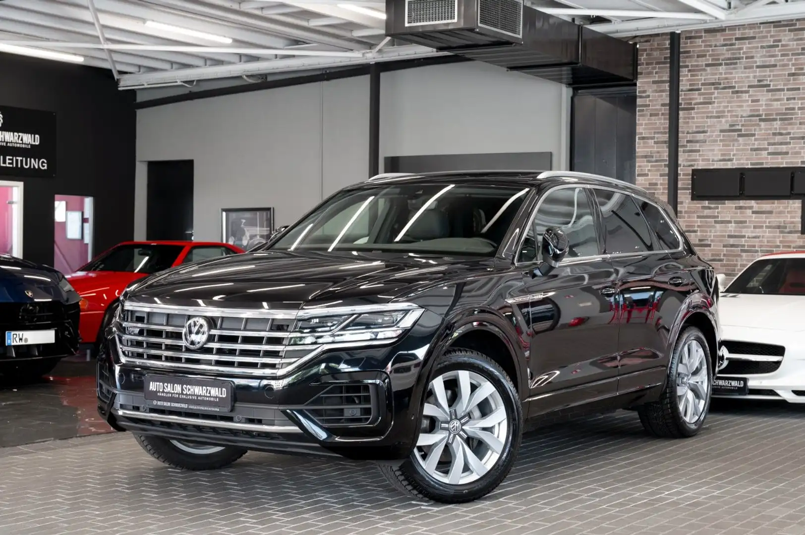 Volkswagen Touareg 3.0 TDI 4Motion|R-LINE|PANO|MATRIX|AHK Noir - 1