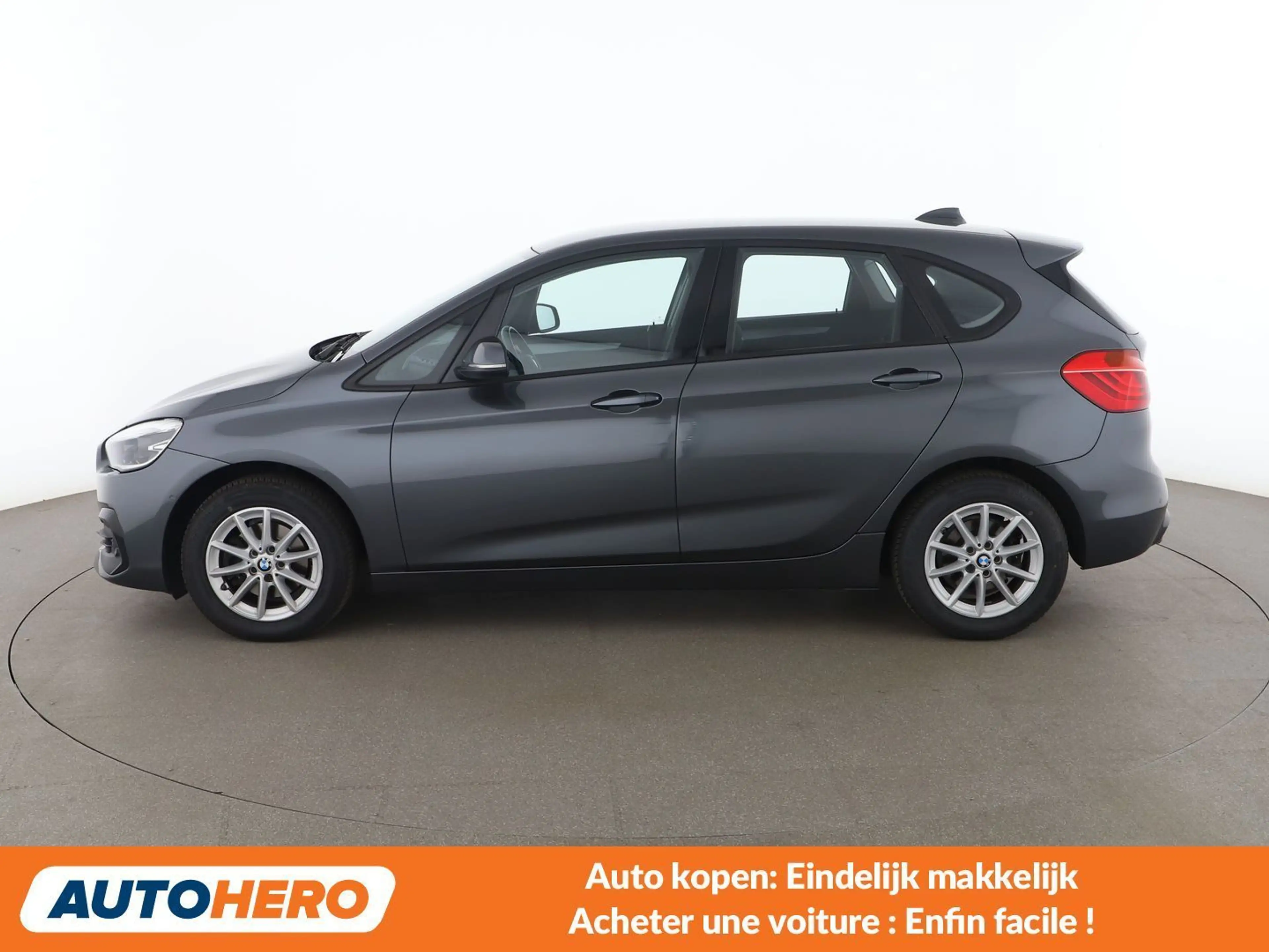 BMW 216 216d Active Tourer Advantage — photo 3