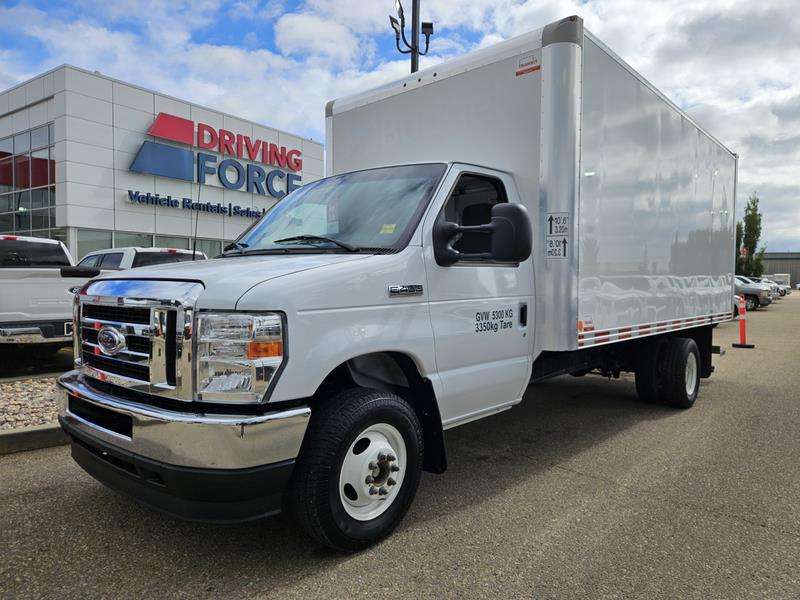2025 Ford E-Series E-450 DRW 158 WB, 7.3L V8 Gas, 16ft Box, Rear Pull Out Ramp, Keyless Entry
