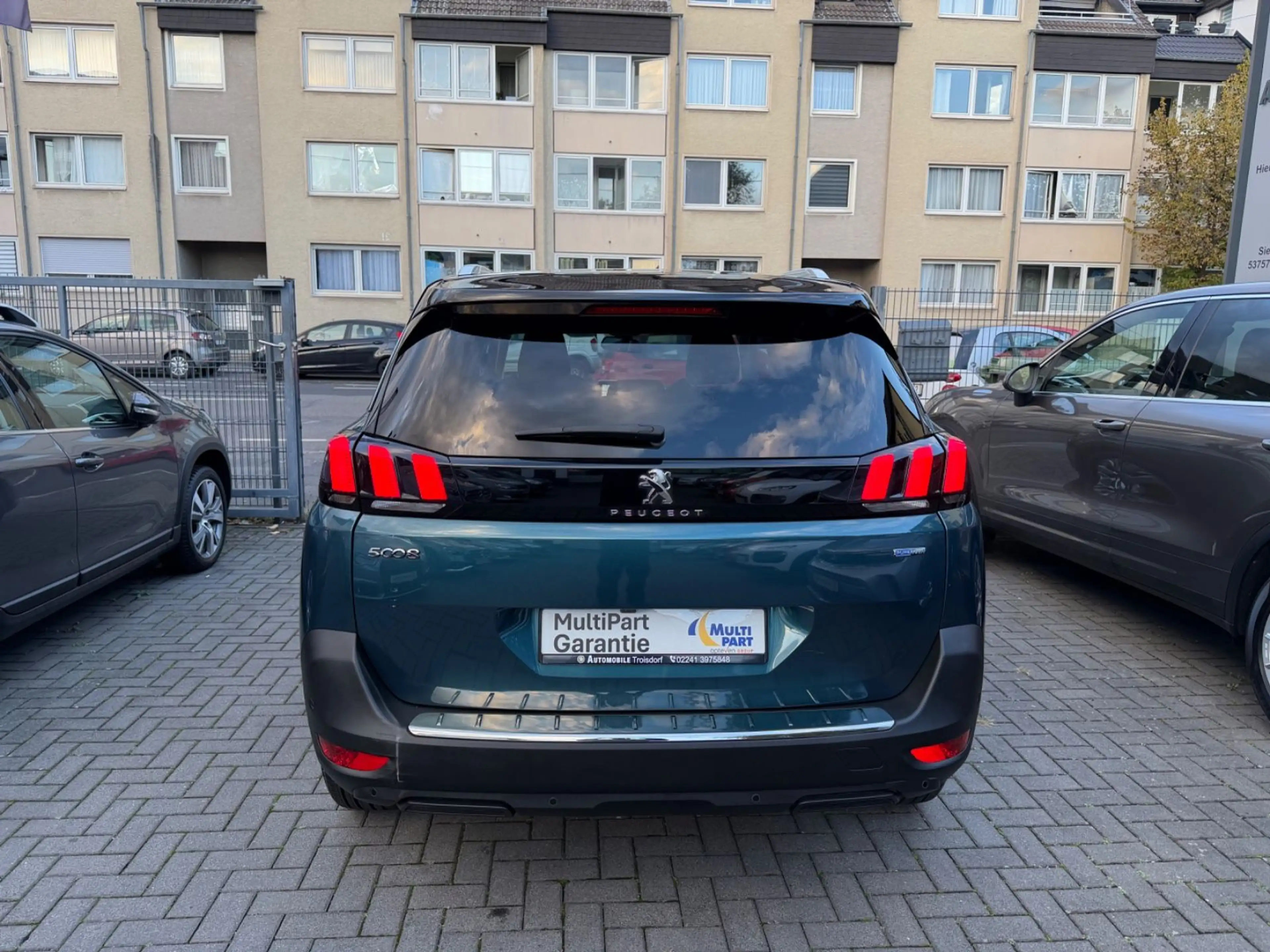 Peugeot 5008 Allure*NAVI*KAM360°*PDC*SHZ*LED*SPUR — photo 5