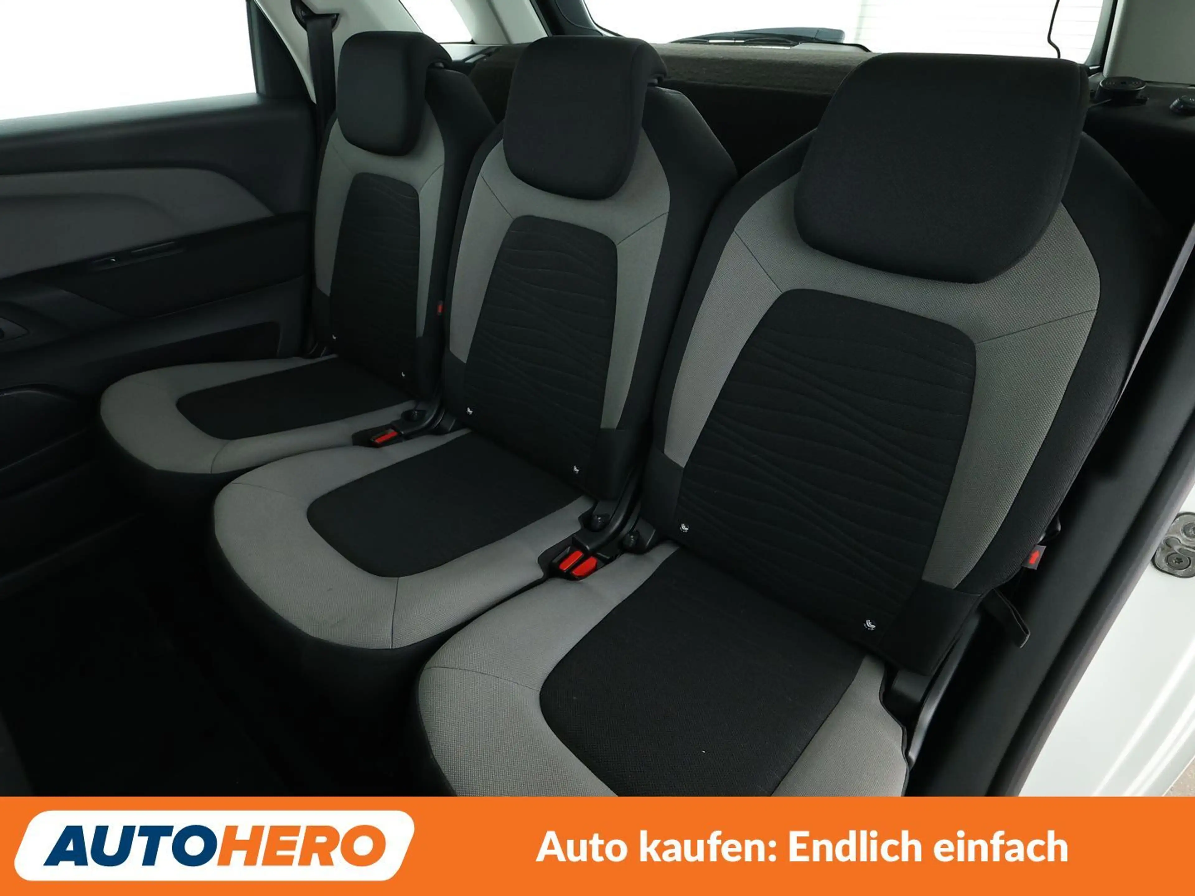 Citroen C4 Picasso 1.2 PureTech Seduction *TEMPO*AHK*KLIMA* — photo 14