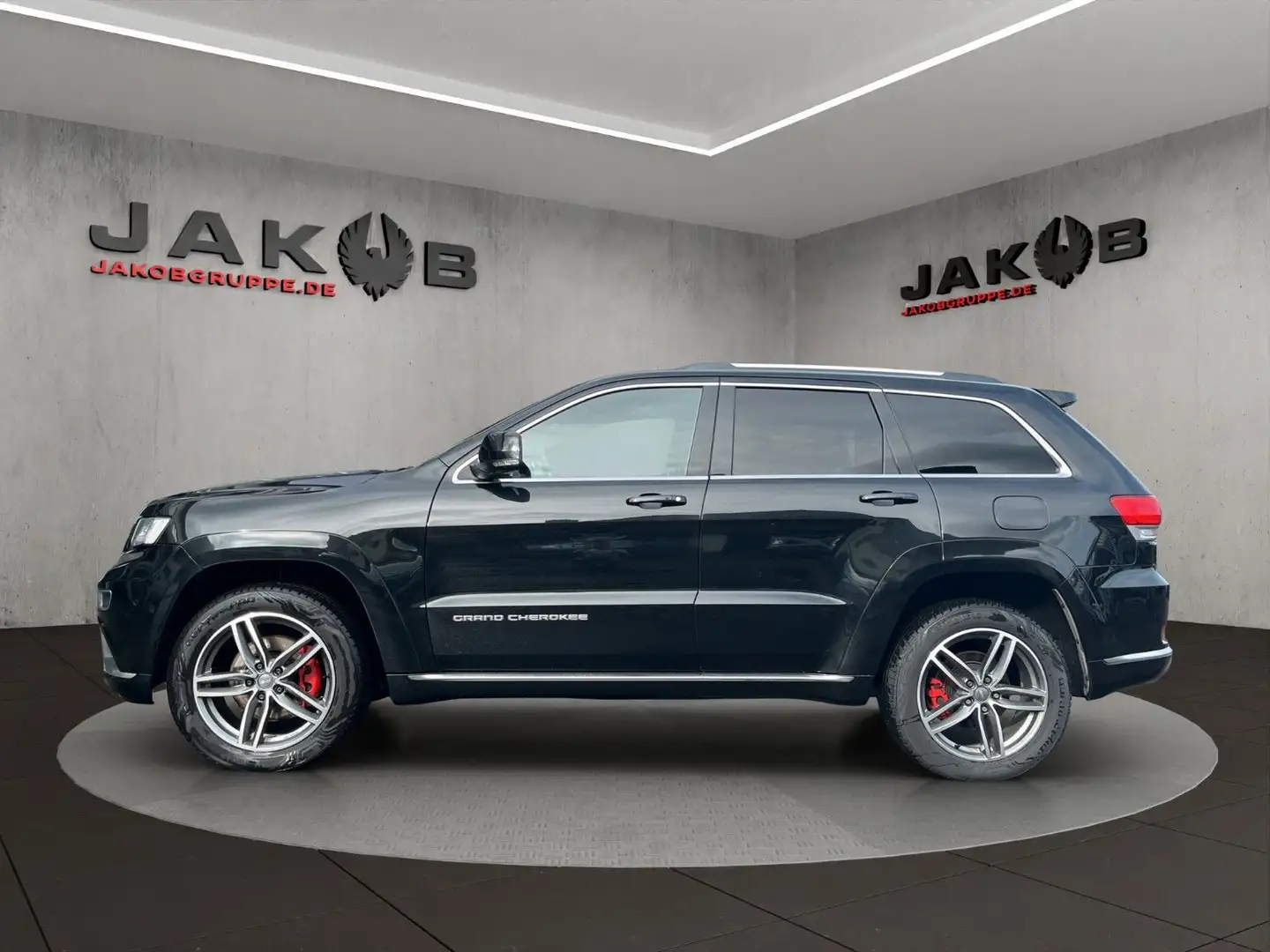 Jeep Grand Cherokee 3.0 CRD Summit+NAVI+SZ+TOP Zwart - 2