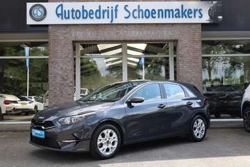 1.0 T-GDi DynamicLine CARPLAY CAMERA HALF-LEER CRU