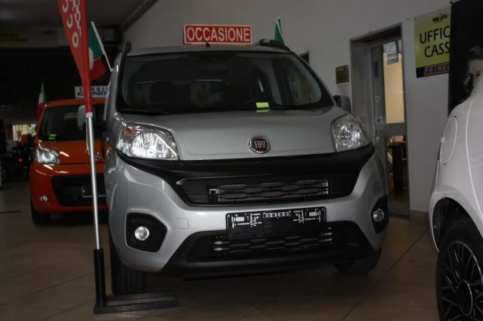 Fiat Qubo 1.4 GPL 77 CV Lounge PRONTA CONSEGNA Argintiu - 1