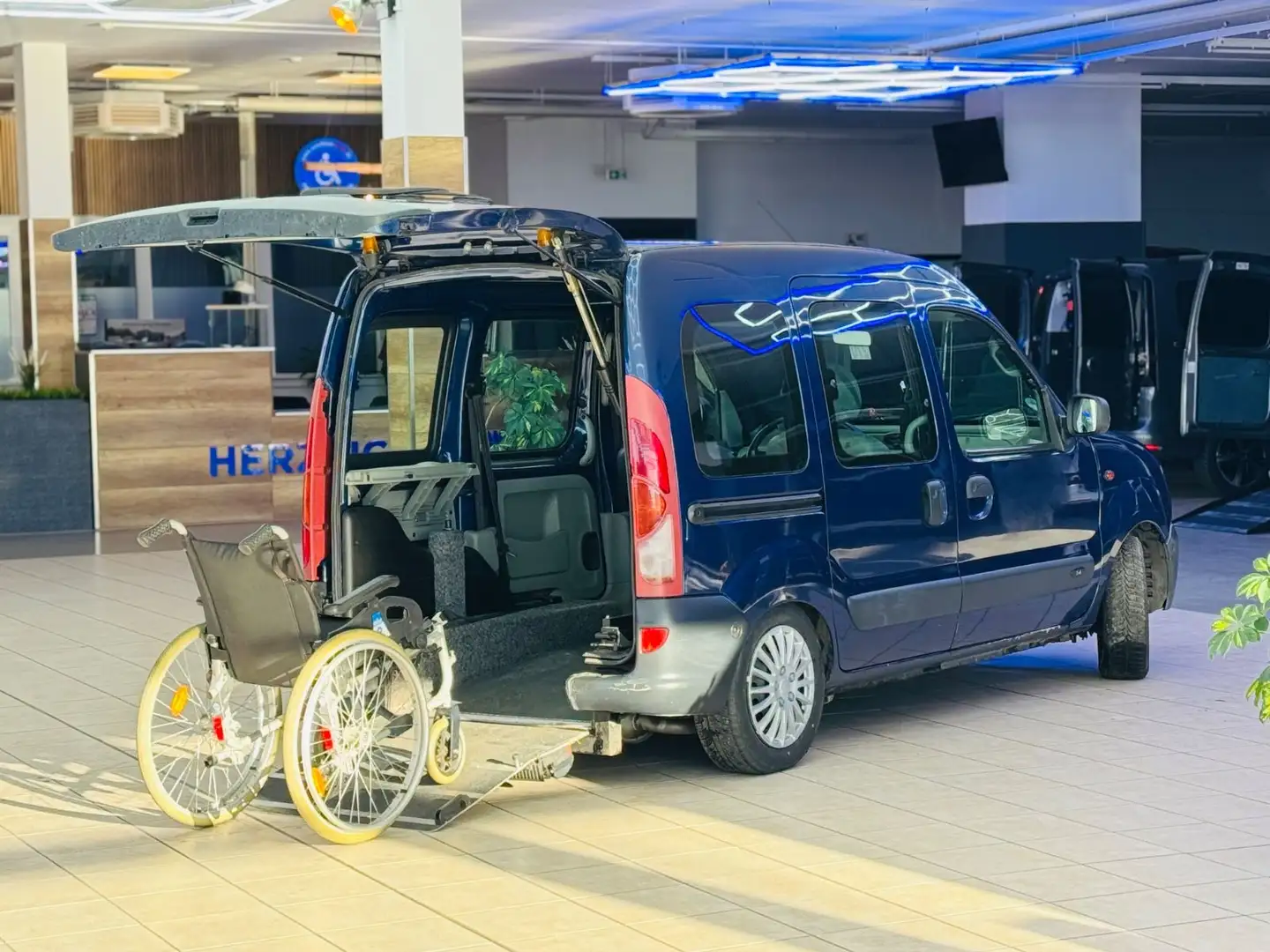 Renault Kangoo 1.4 Automatik-Behindertengerecht-Rampe Blau - 1