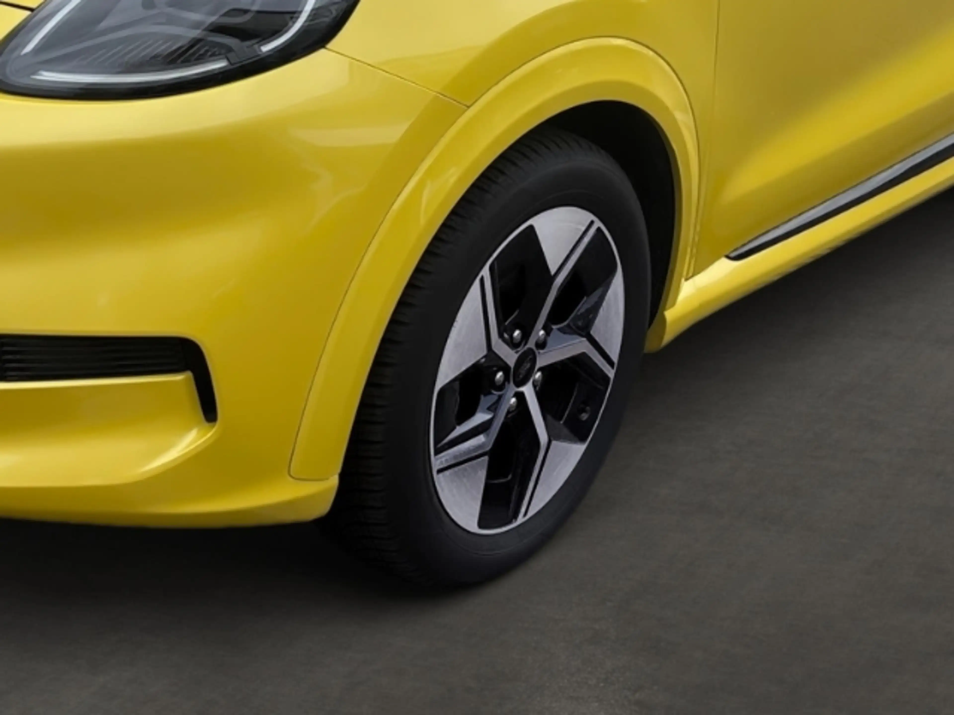 Ford Puma FWD Standard + AHK abnehmbar + Winterpaket + Keyfr — photo 7
