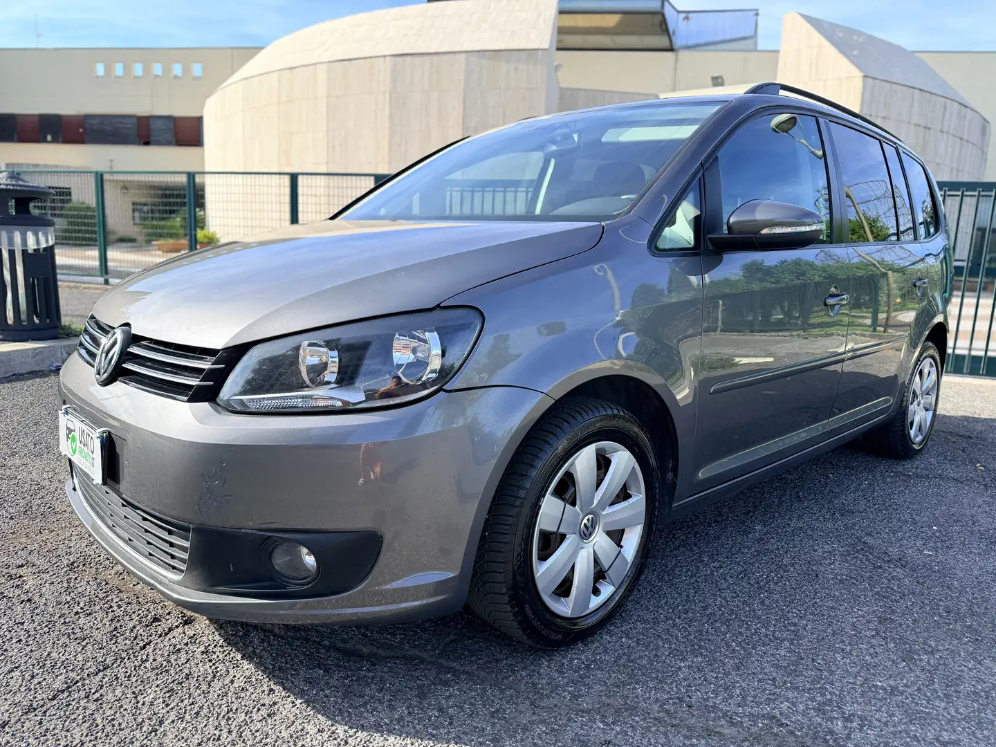 Volkswagen Touran 7 POSTI 1.6 Tdi 105cv UNIPRO Tagliandi CERTIFICATI Grigio - 1