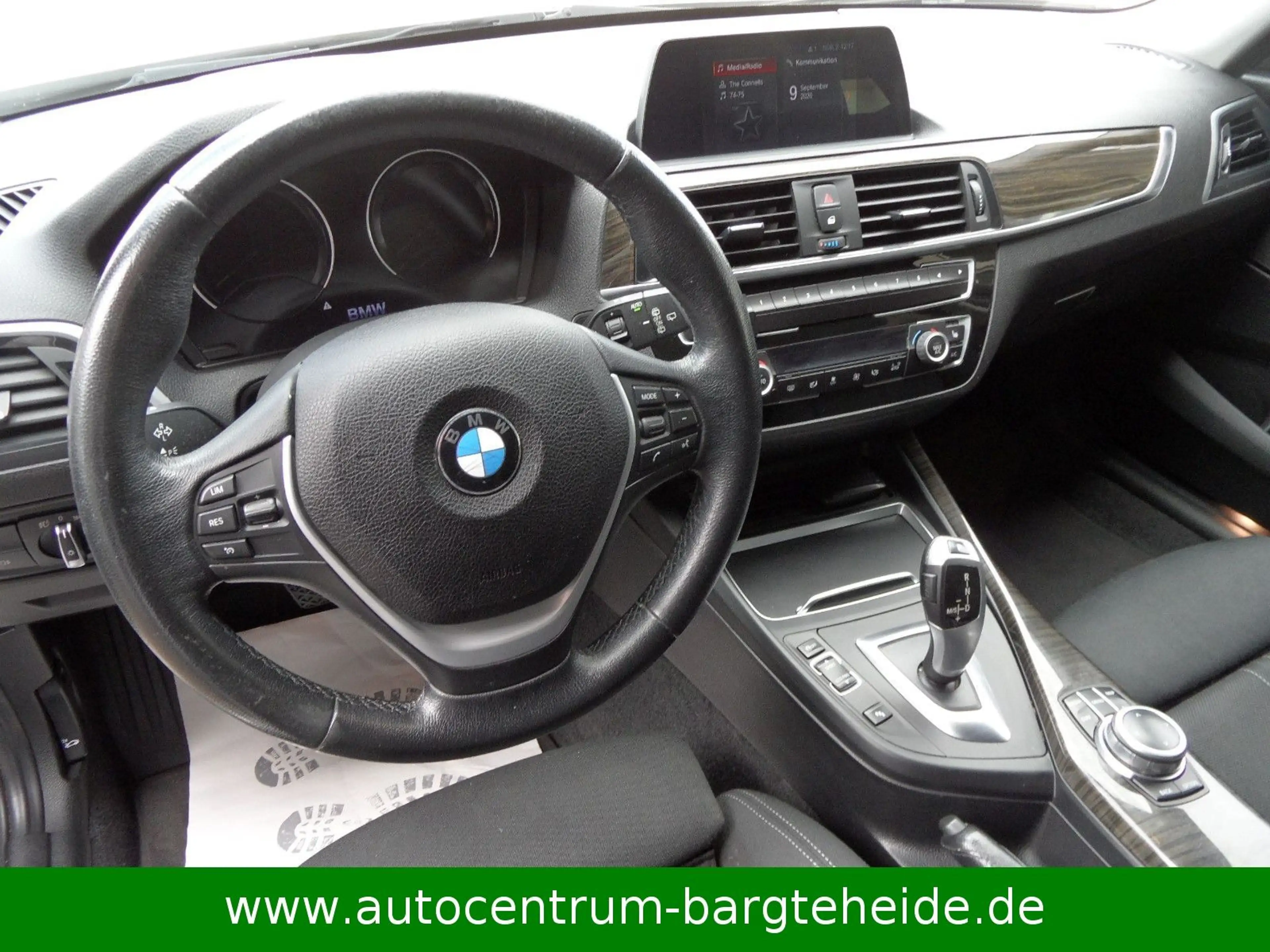 BMW 118 i Aut. Sport Line NAVI+LED+SHADOW — photo 12