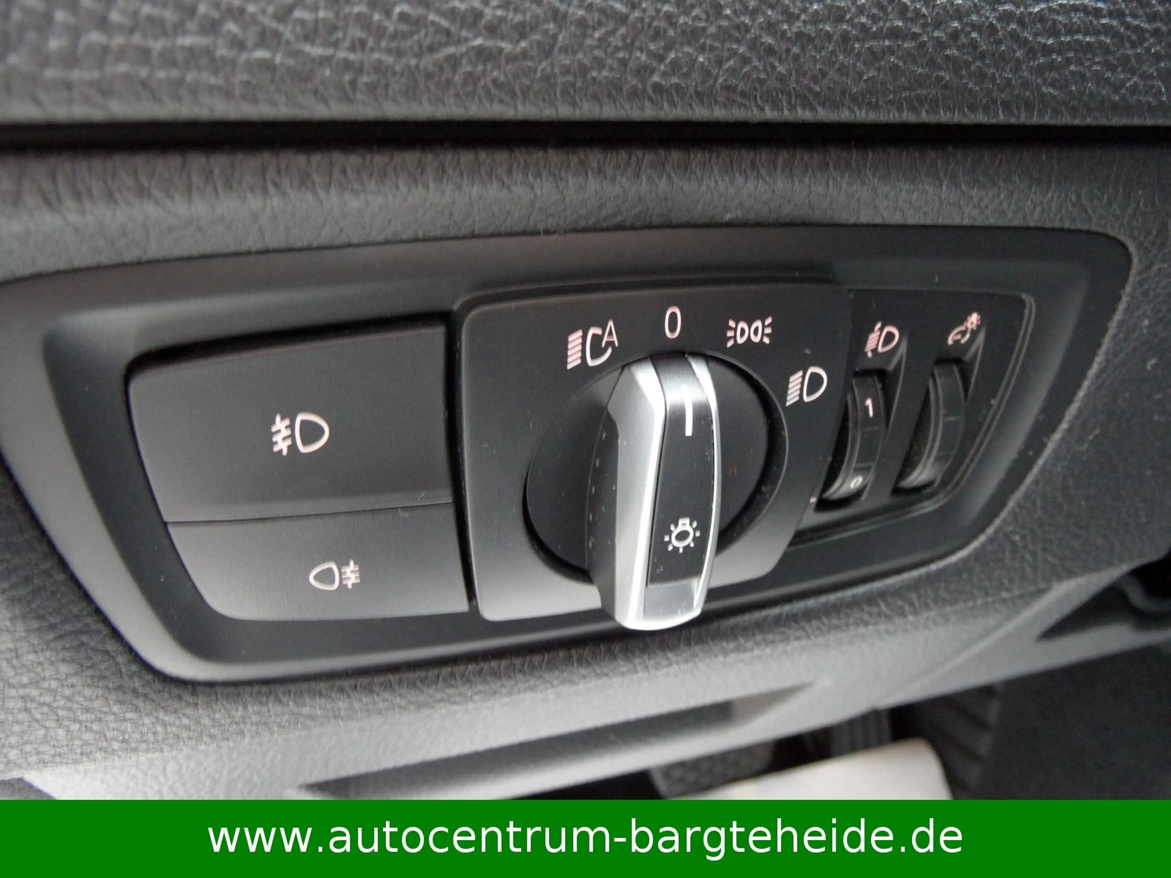 BMW 118 i Aut. Sport Line NAVI+LED+SHADOW — photo 19