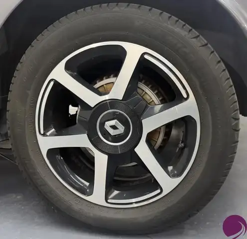 Renault Twingo view 12