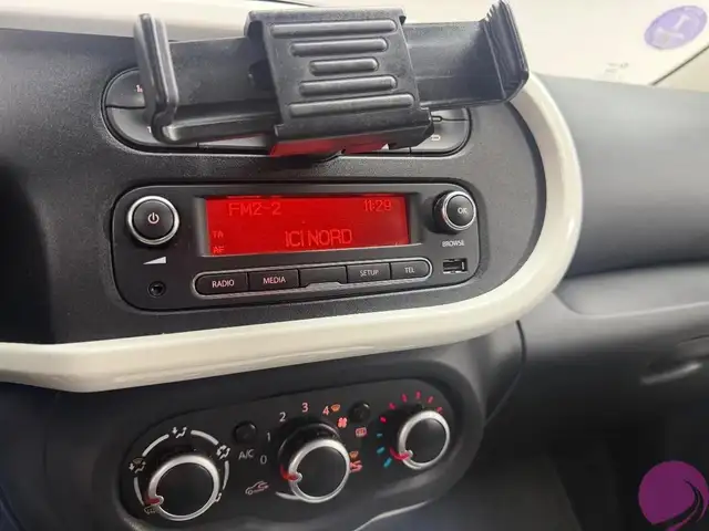 Renault Twingo view 9