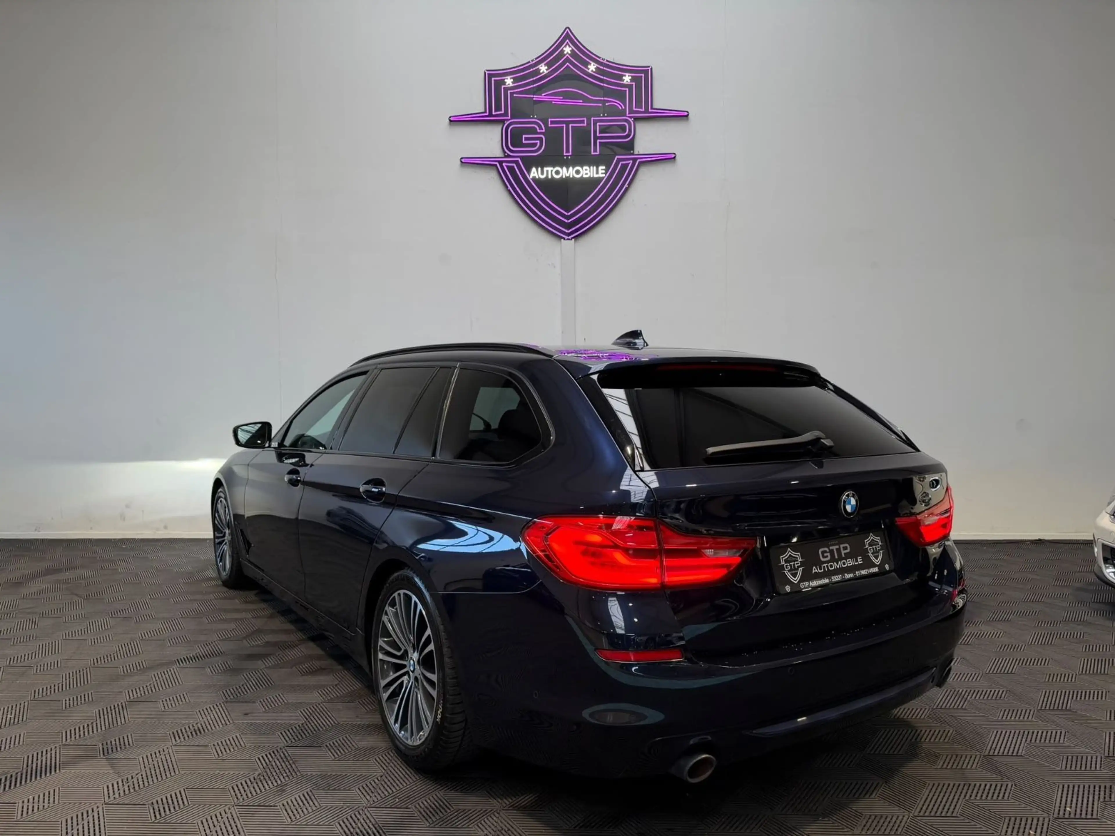 BMW 525 d 5 Touring *M-Sport*Pano*H&K*HUD*360Kam* — photo 3