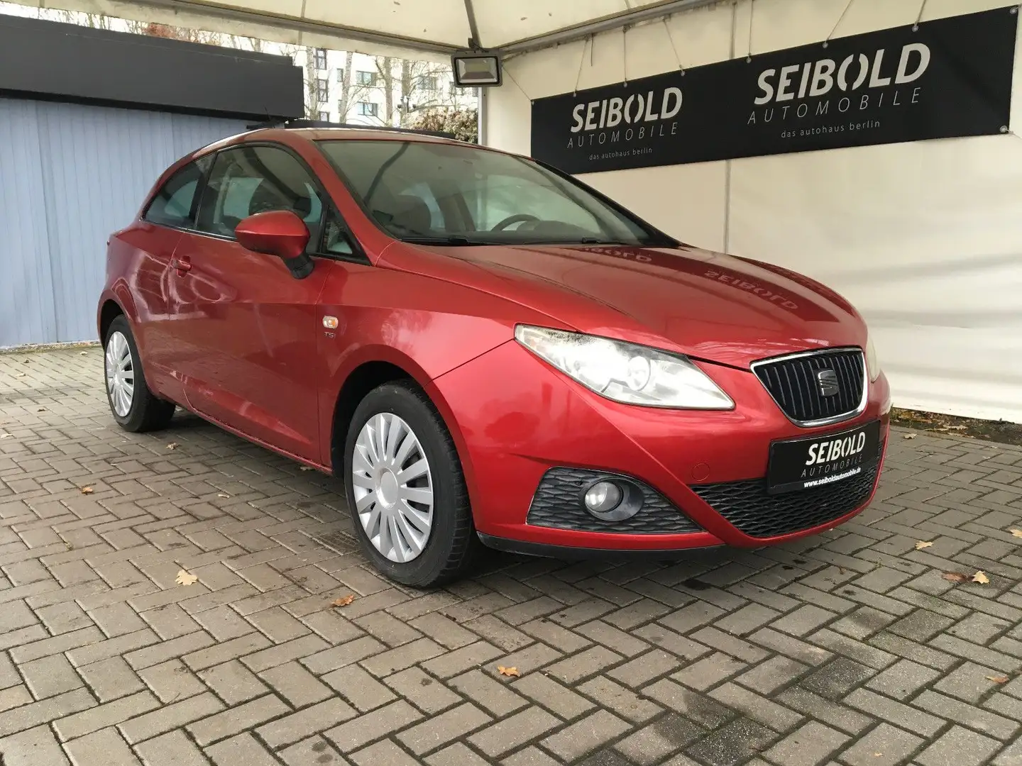 SEAT Ibiza SC 1.2 Stylance/1.Hand/Klima/49TKM/Temp Červená - 2