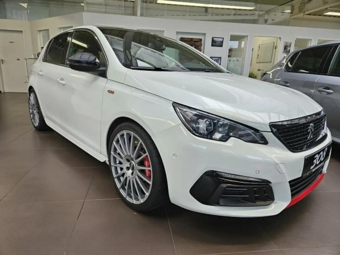 Peugeot 308 PureTech 263 Stop & Start GTi by Sport White - 1