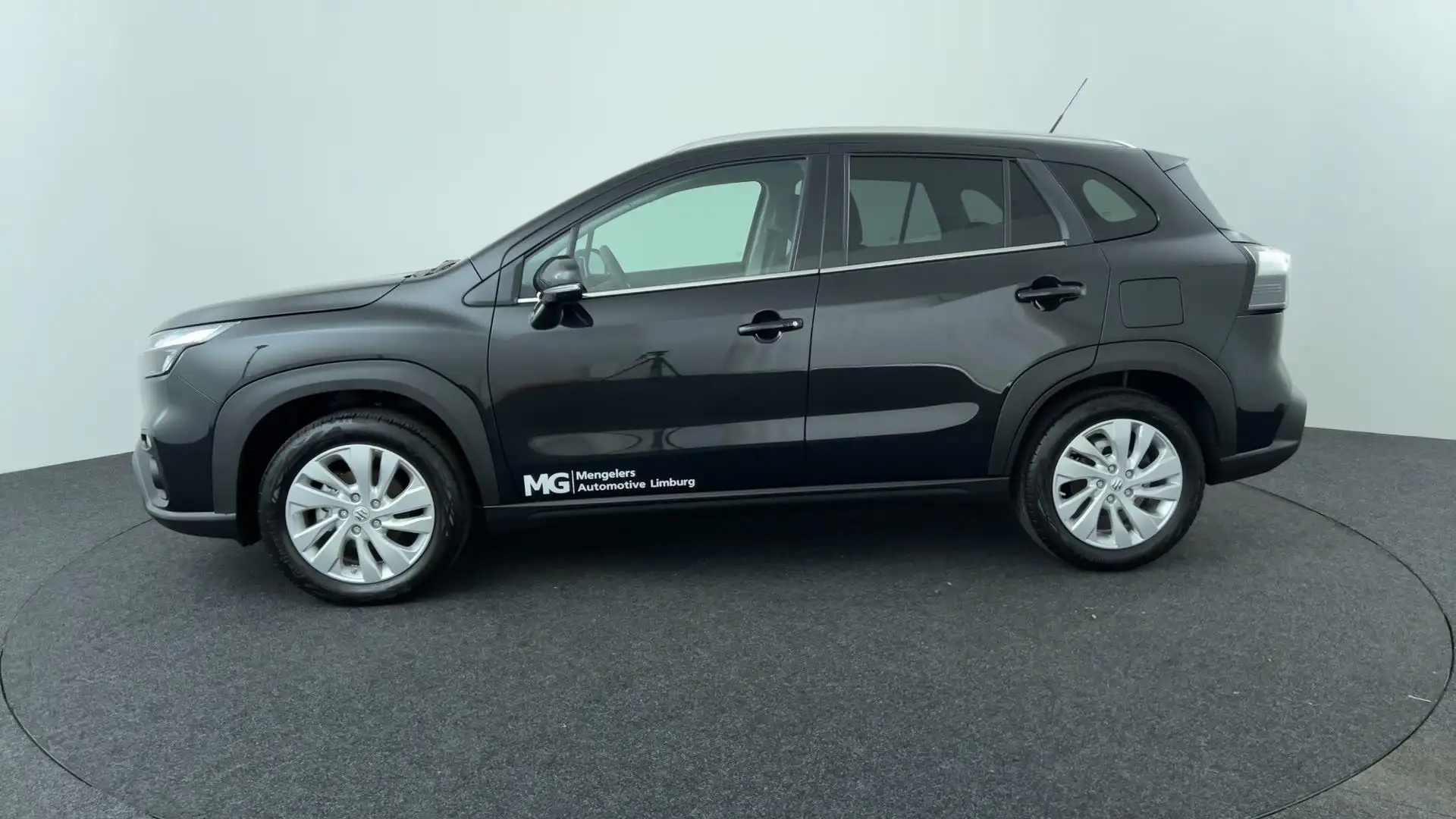 Suzuki S-Cross 1.4 Boosterjet Select Smart Hybrid / Demo-voordeel Noir - 2