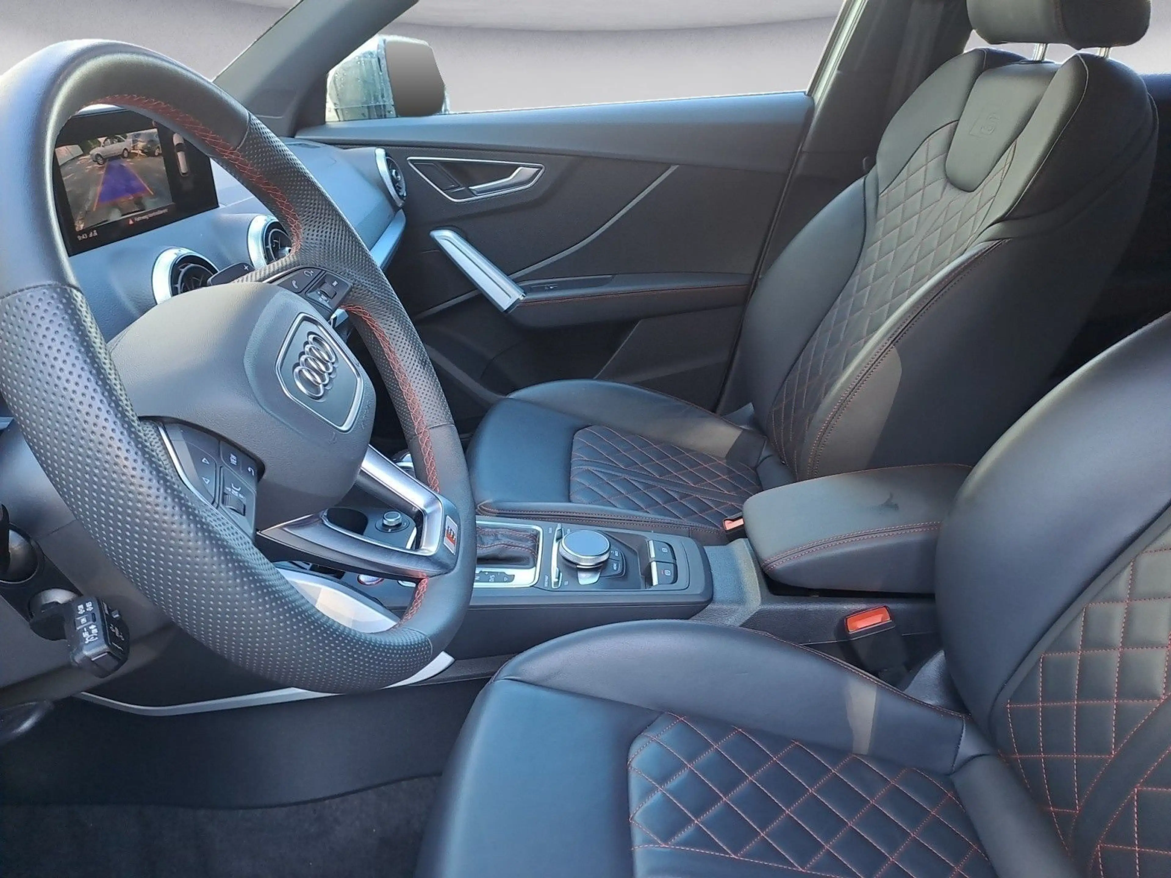 Audi SQ2 TFSI 221(300) kW(PS) S tronic — photo 9