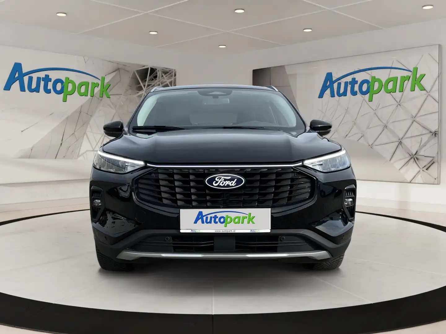 Ford Kuga FHEV Titanium CVT 4WD Schwarz - 2