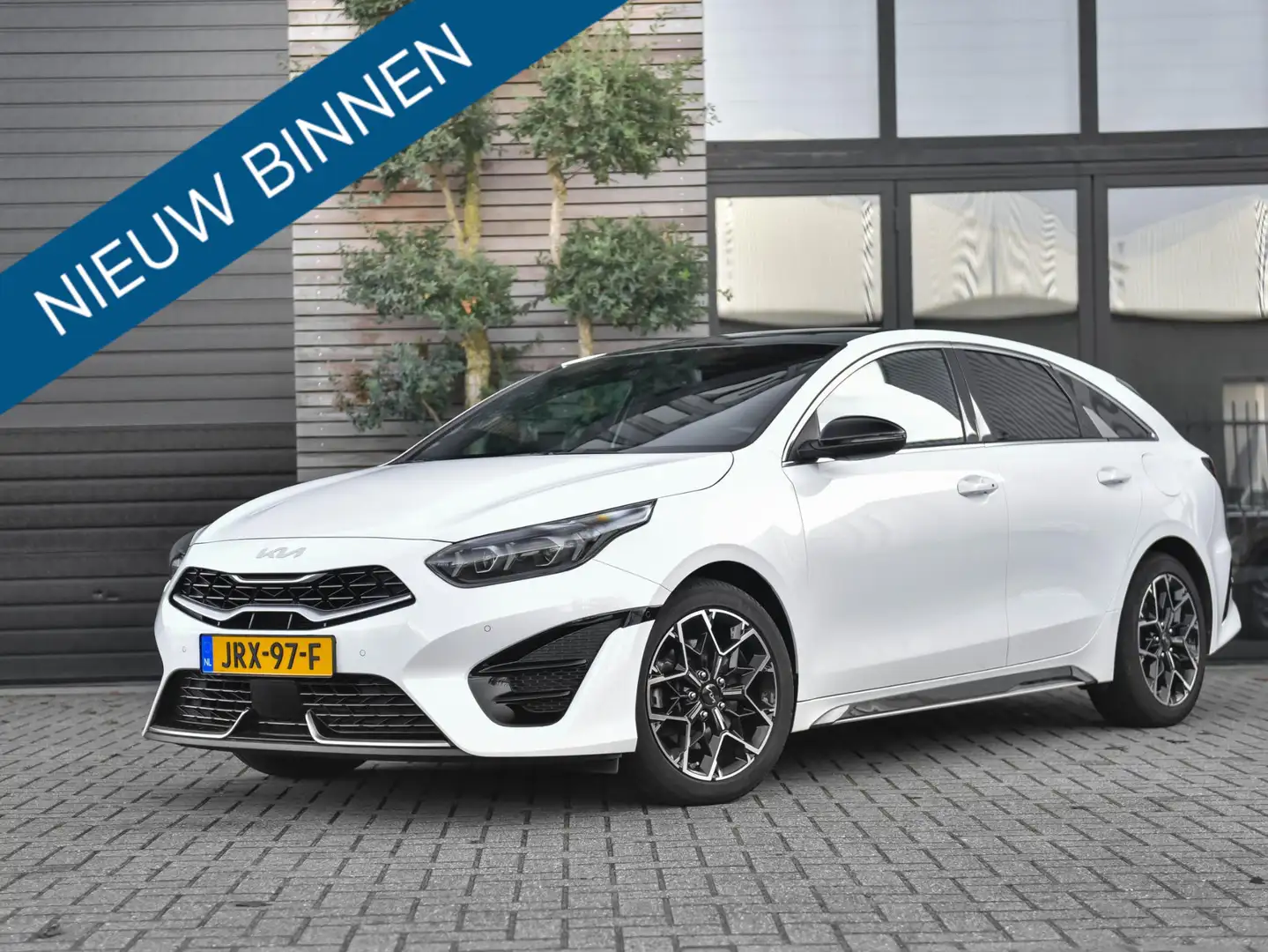Kia ProCeed / pro_cee'd 1.5 T-GDI GT-PlusLine Feestdagen geopend bel voor Blanc - 1