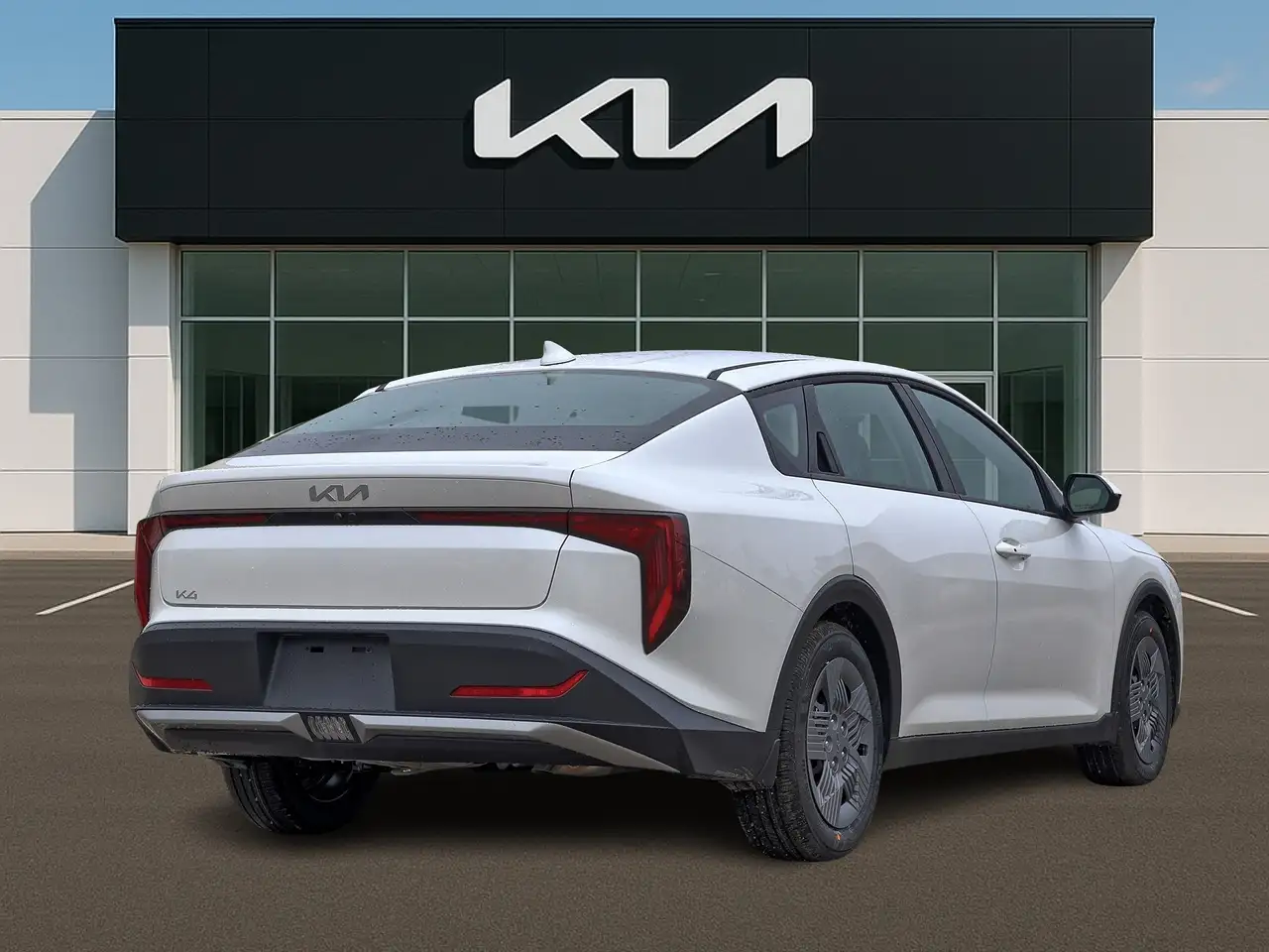 Kia K4 снимка Kia K4