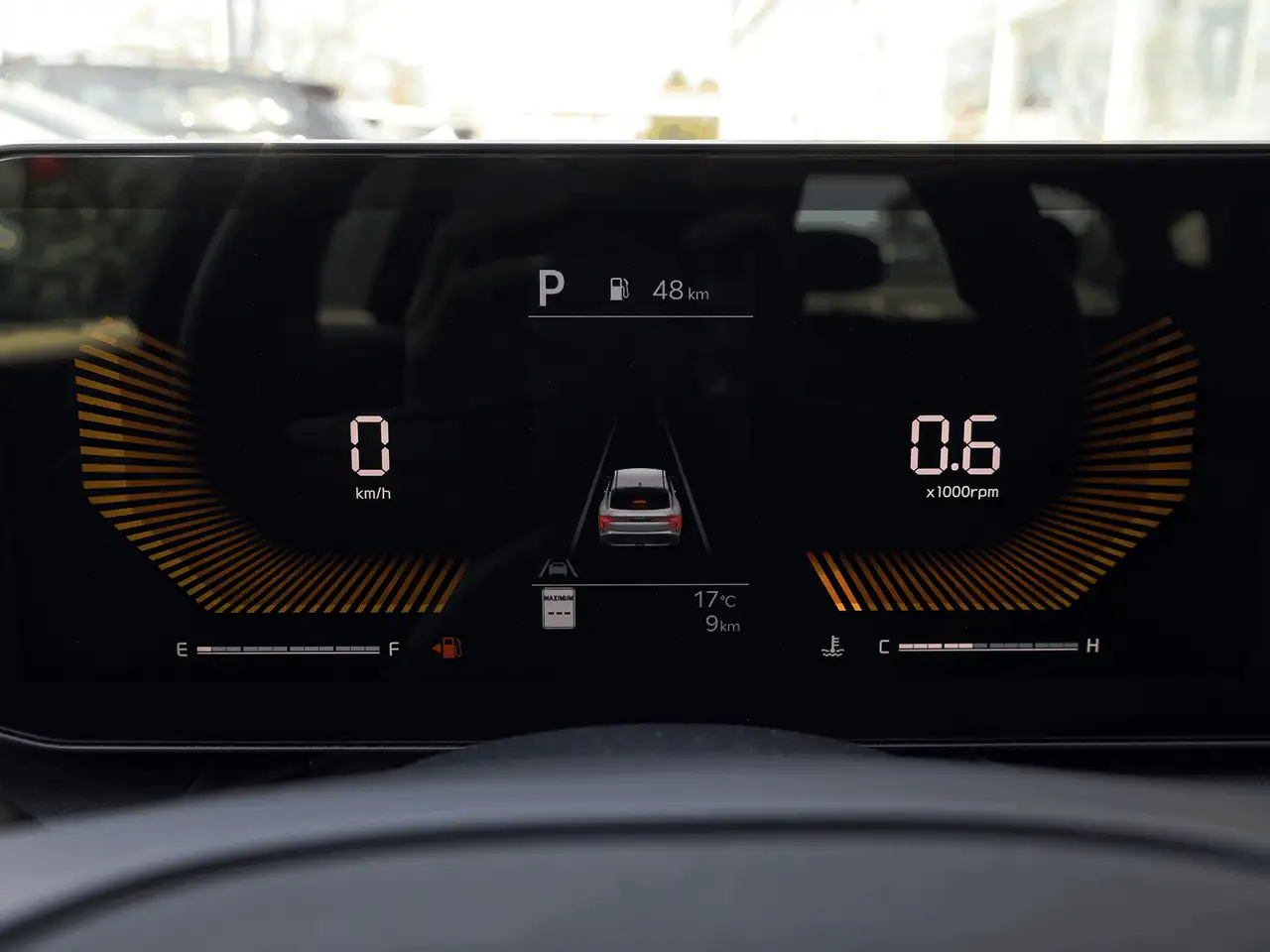 Kia K4 снимка Kia K4