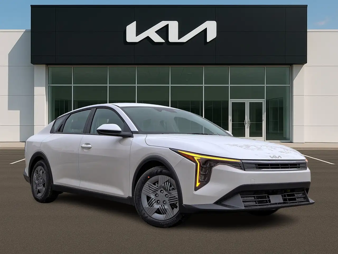 Kia K4 снимка Kia K4