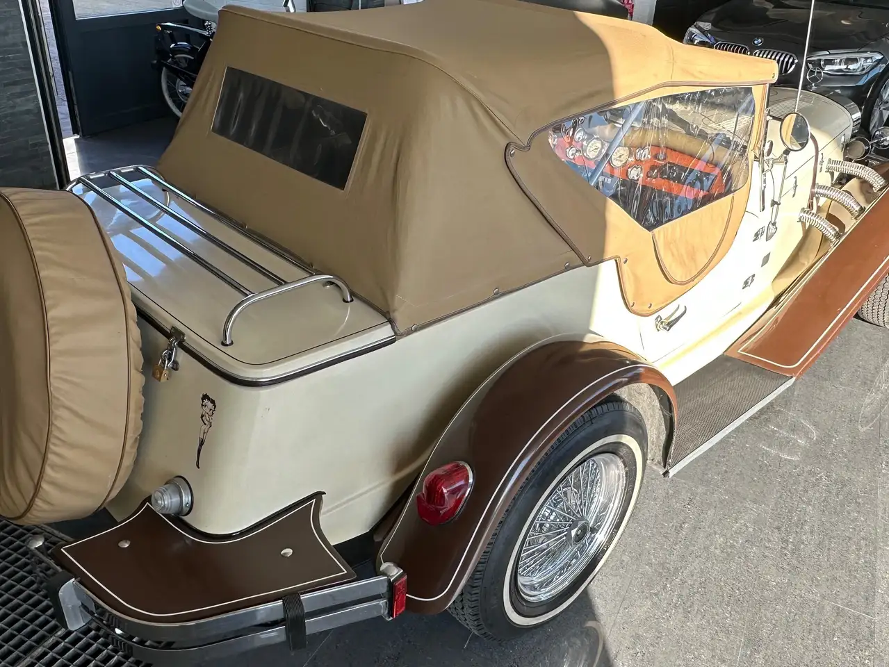Mercedes-Benz Gazelle, Cabrio, 28566 Km, foto 3