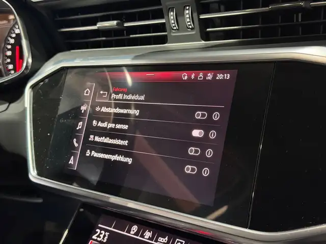 Audi A6 Avant view 24